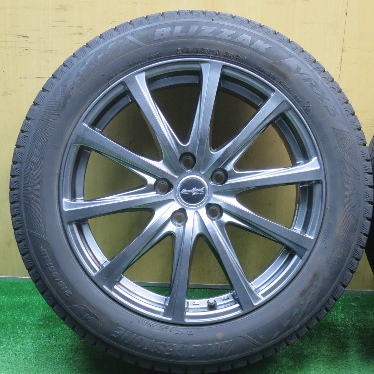 バリ溝！キレイ！9.5分★スタッドレス 215/55R18 ブリヂストン ブリザック VRX3 EuroSpeed MANARAY SPORT ユーロスピード マナレイ 18インチ PCD114.3/5H★5122506NJス