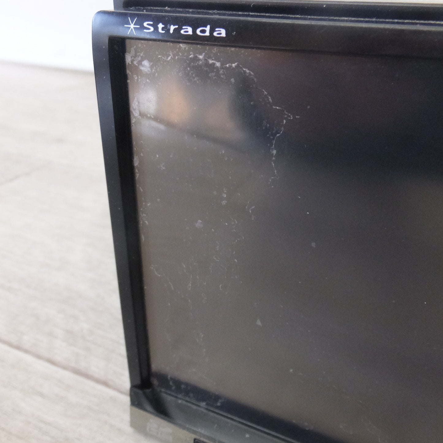 [送料無料] 現状品★パナソニック Panasonic SDカーナビゲーション Strada CN-MW240D(35)★