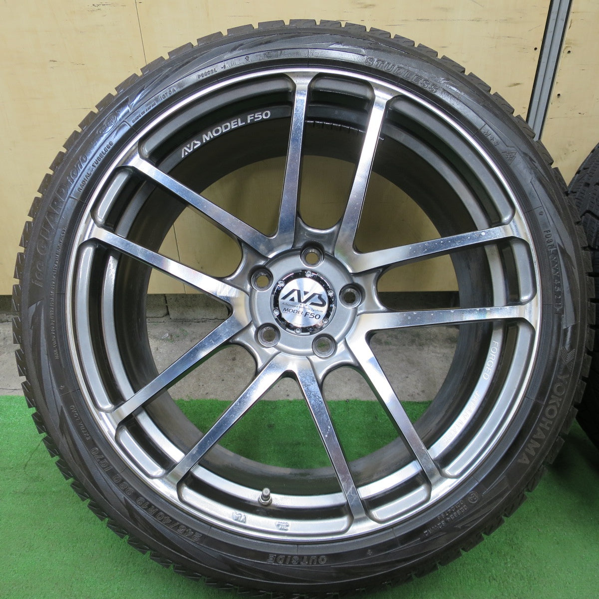 バリ溝！9.5分★AVS MODEL F50 245/40R19 スタッドレス ヨコハマ アイスガード iG70 19インチ PCD114.3/5H★6040803ナス