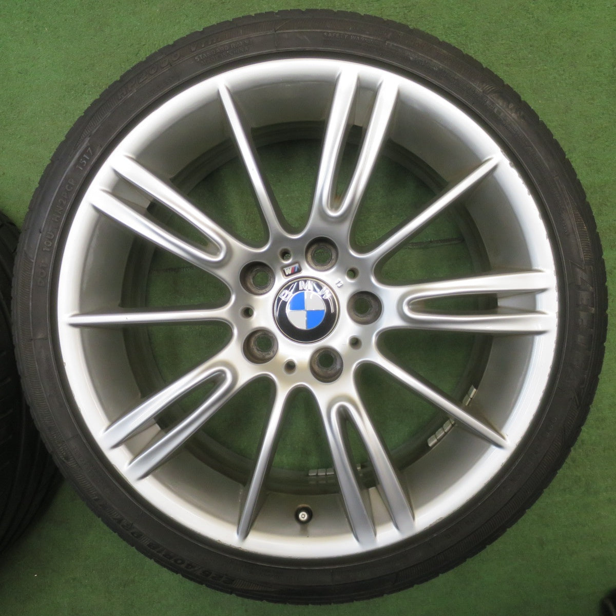 バリ溝！キレイ！8.5分★BMW 3シリーズ E90 Mスポーツ 純正 225/40R18 255/35R18 ジーテックス HP2000 vfm 18インチ PCD120/5H★6052003NJノ