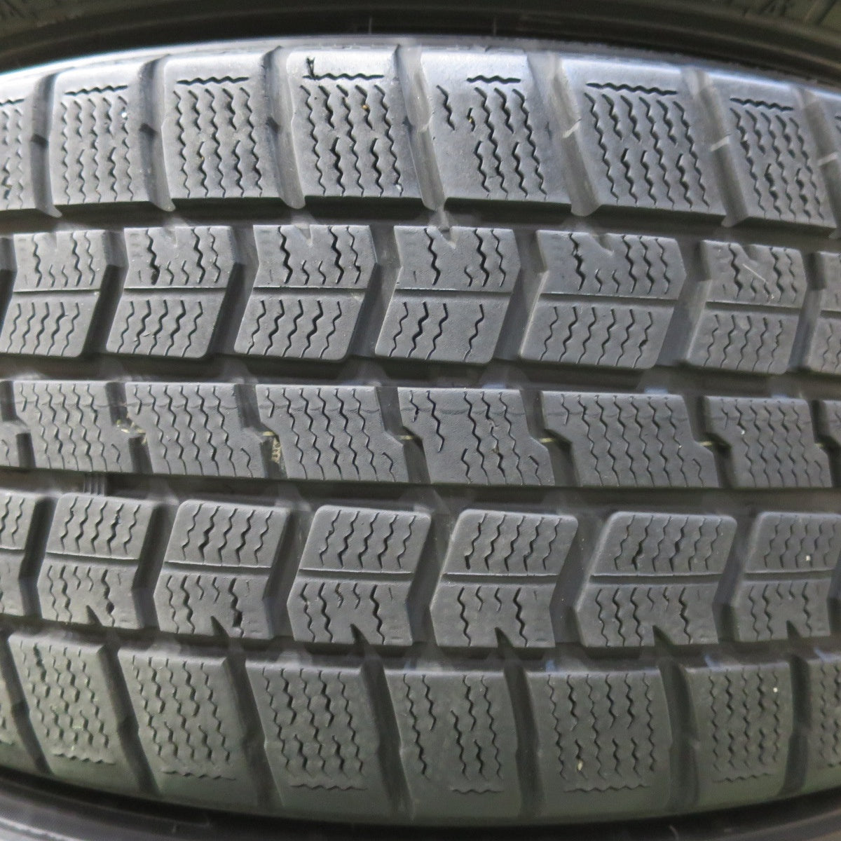 4本価格★スバル エクシーガ インプレッサ 等 純正 215/50R17 スタッドレス グッドイヤー アイスナビ7 17インチ PCD100/5H★5101607イス
