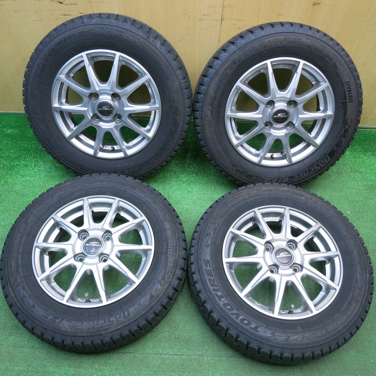 バリ溝！23年！ほぼ10分★スタッドレス 145/80R13 トーヨー オブザーブ GIZ2 SCHNEIDER シュナイダー 13インチ PCD100/4H★5121306HAス