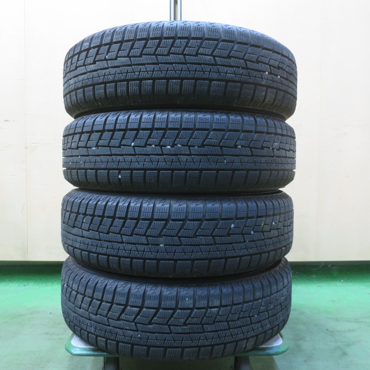 バリ溝！22年！キレイ！ほぼ10分◎スタッドレス 155/65R14 ヨコハマ アイスガード iG60 WEZEN 社外 アルミ 14インチ PCD100/4H◎6071501イス