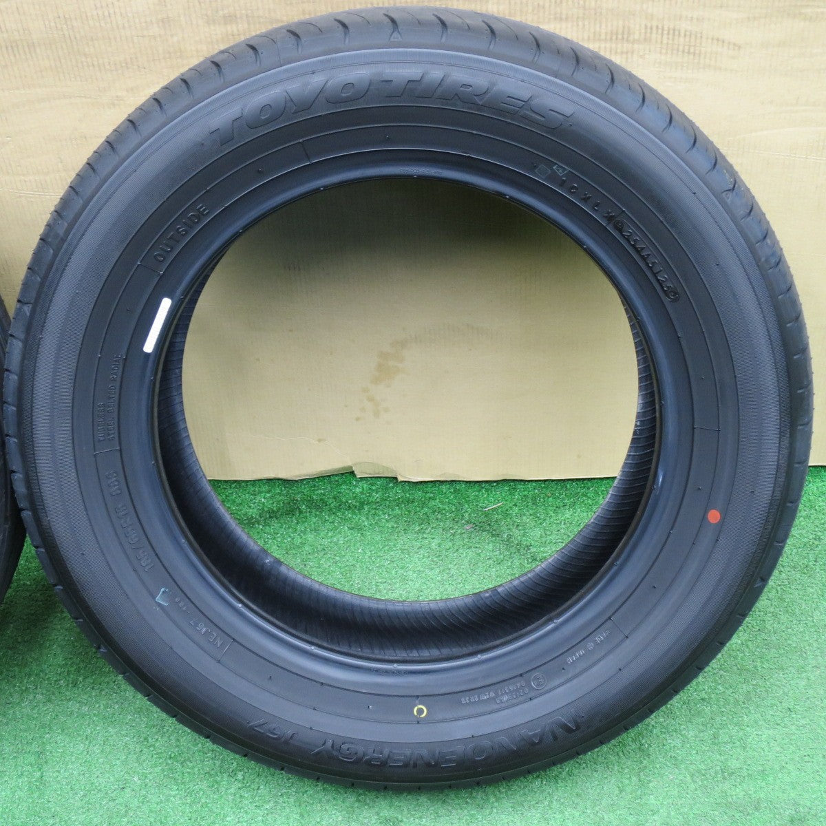 新車外し！25年★185/65R15 トーヨー ナノエナジー J67 タイヤ 15インチ シエンタ アクア フリード デミオ 等★6022302NKノタ
