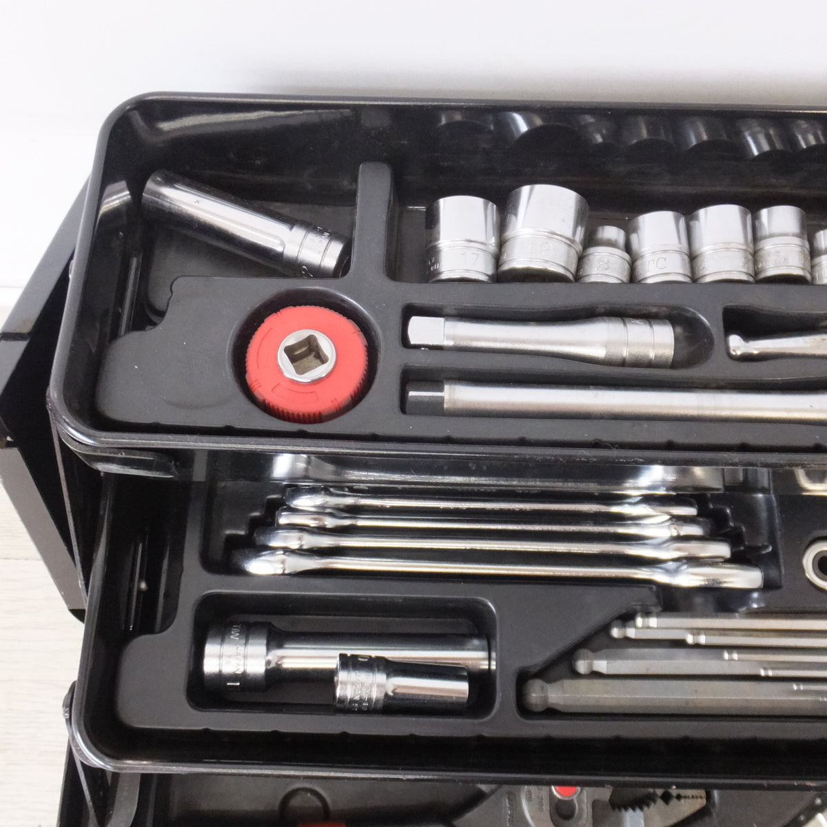 ★京都機械工具 KTC ツールセット 9.5sq. 工具セット 両開きメタルケースタイプ SK3561WGBK(?)★