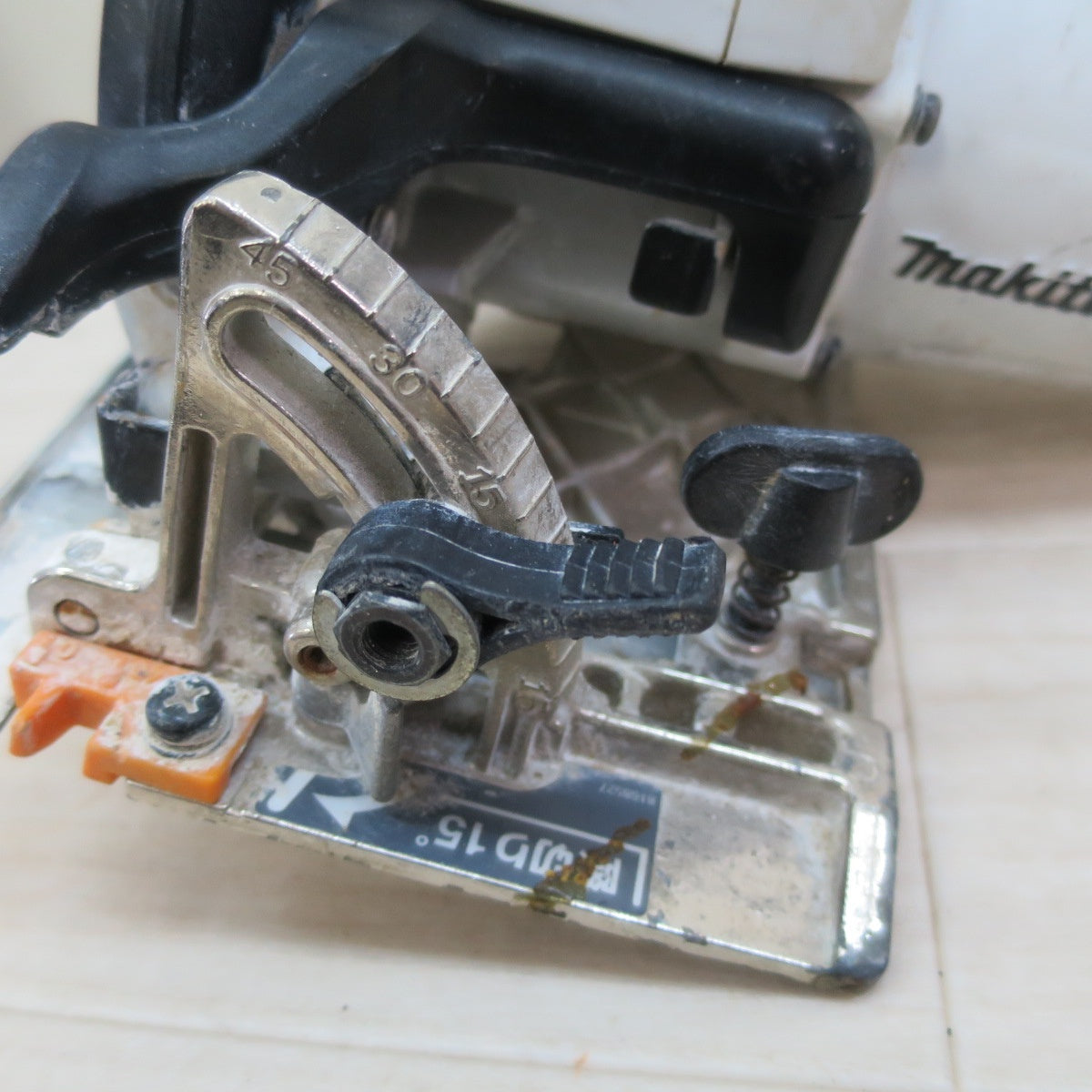 ☆マキタ 125mm 充電式 マルノコ SS540D 電動 工具 切断機 丸のこ 丸ノコ 丸鋸 コードレス makita 14.4V☆