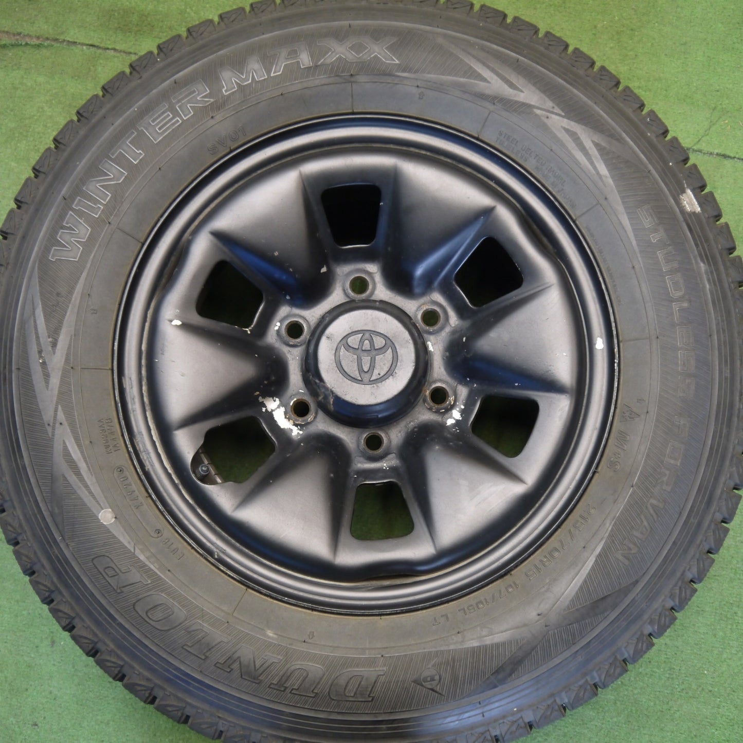 バリ溝！9.5分◎トヨタ 100系 ハイエース 純正 スチール 215/70R15 107/105L スタッドレス ダンロップ ウインターマックス SV01 15インチ PCD139.7/6H◎6062903Hス