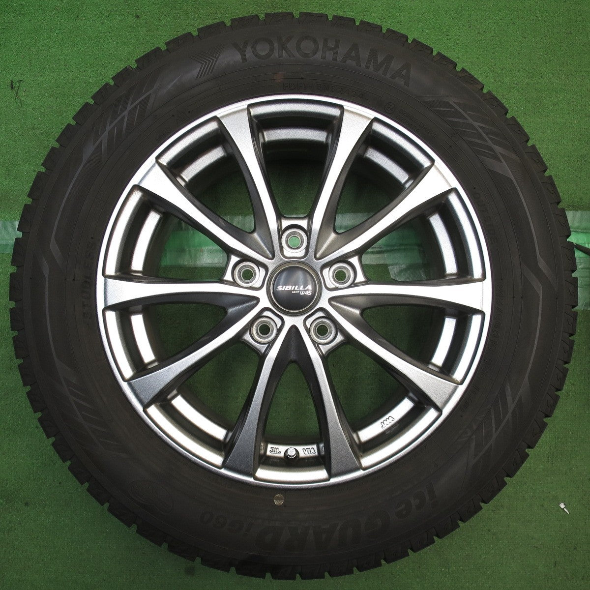 バリ溝！24年！キレイ！9.5分◎スタッドレス 215/60R16 ヨコハマ アイスガード iG60 SIBILLA NEXT W45 シビラ ネクスト 16インチ PCD114.3/5H◎6092902NJス