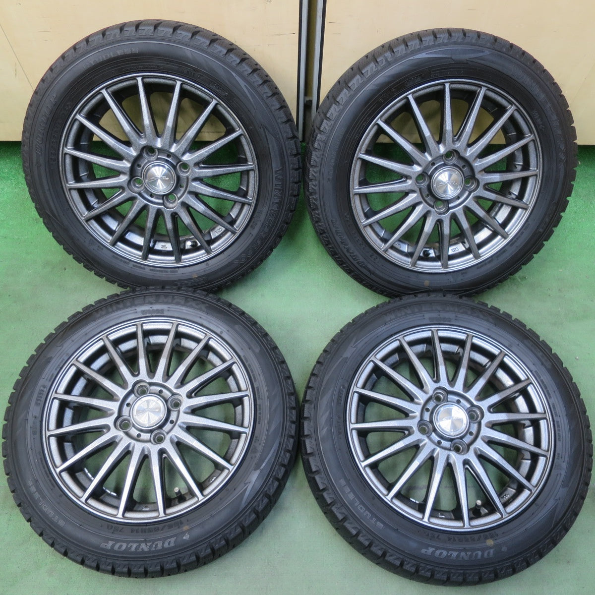 バリ溝！23年！キレイ！9.5分◎スタッドレス 155/65R14 ダンロップ ウインターマックス WM02 SEIN RACING S ザイン レーシング 14インチ PCD100/4H◎6072005イス