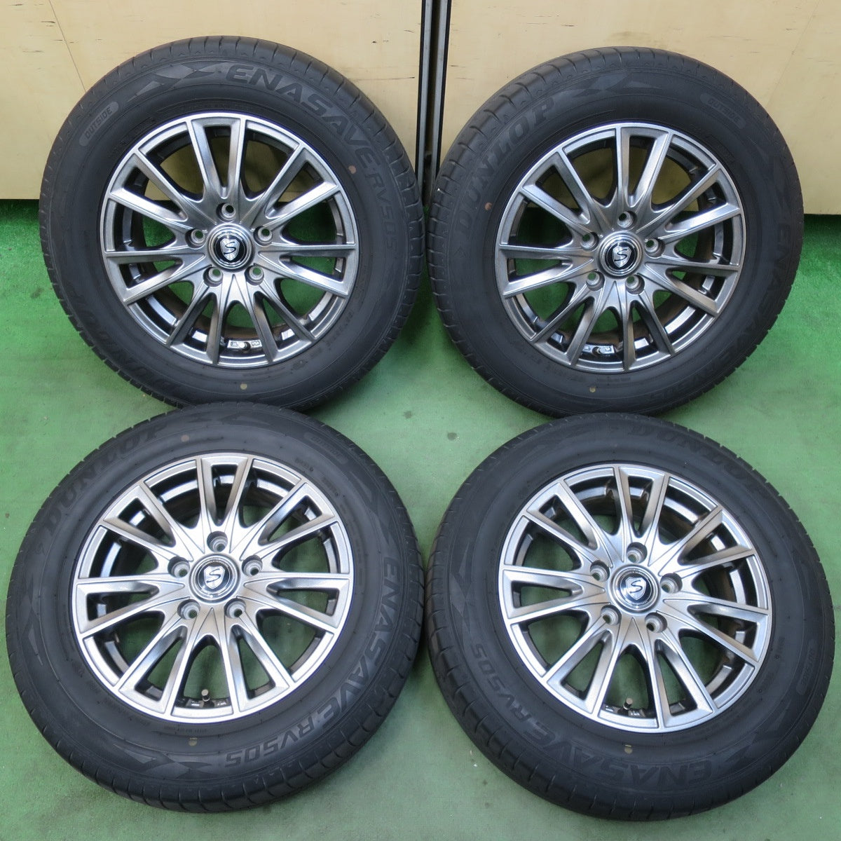 バリ溝！キレイ！8.5分★195/65R15 ダンロップ エナセーブ RV505 STRANGER ストレンジャー 15インチ PCD114.3/5H★6010910イノ
