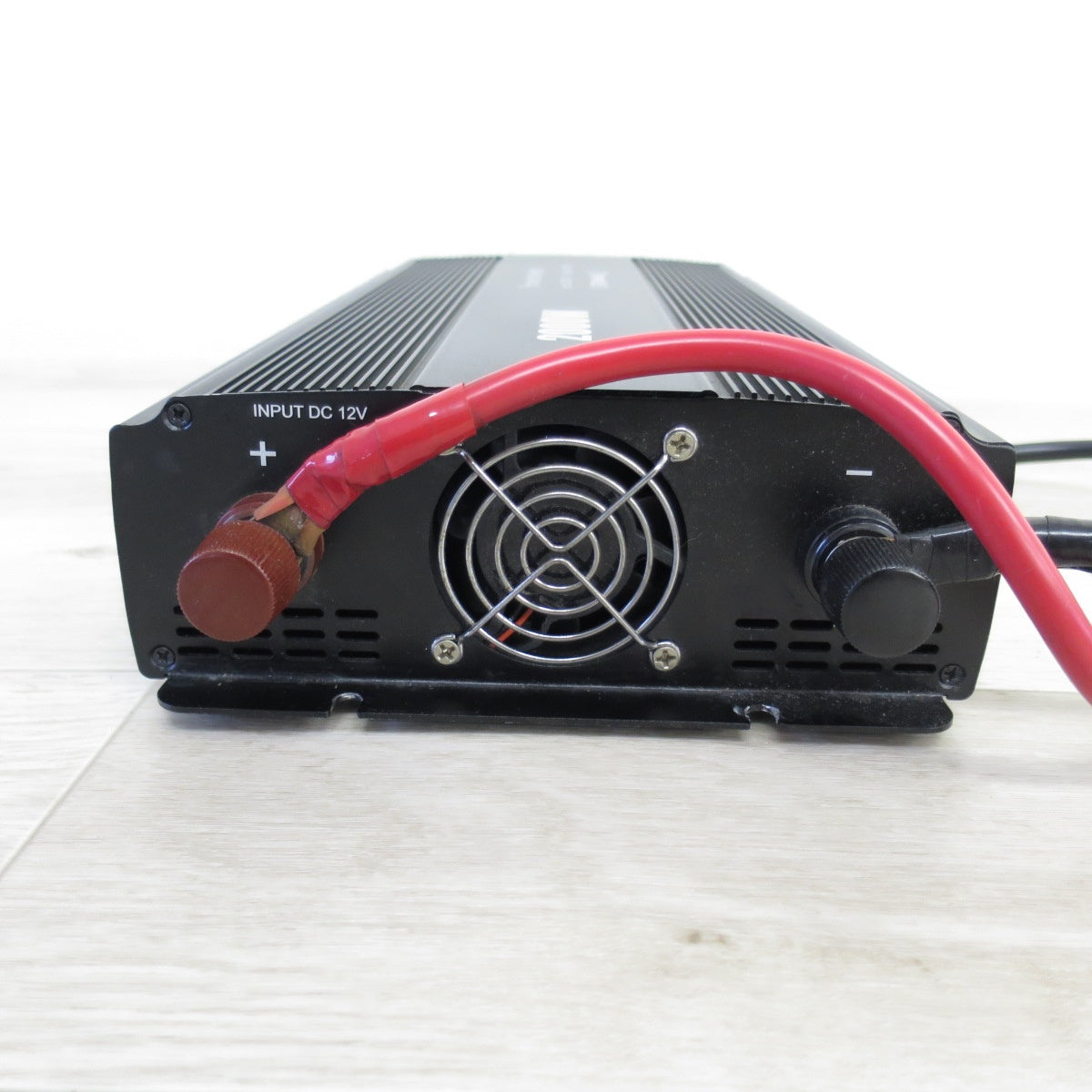 [送料無料] キレイ◇パワー インバーター 2000W Power Inverter DC12V AC100V メーカー 型式 不明 現状品◇