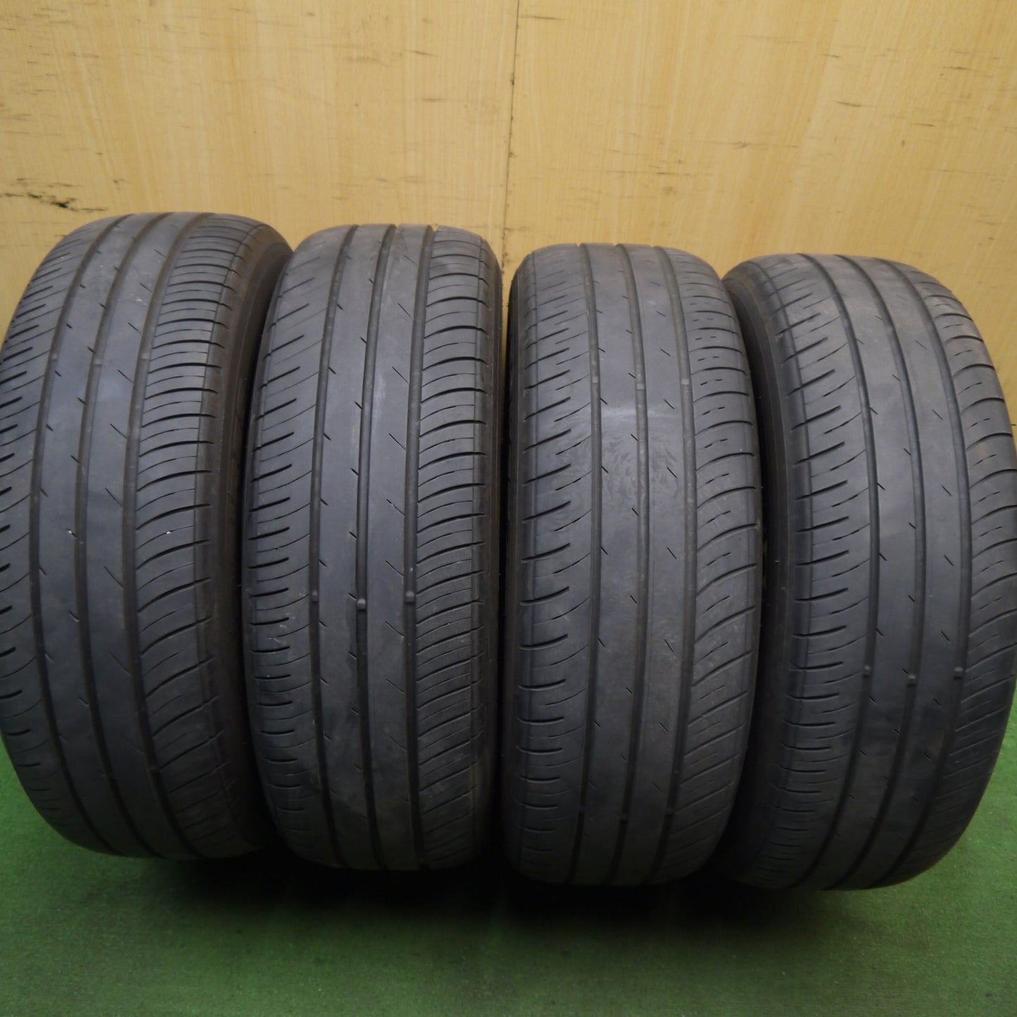 キレイ！24年★トヨタ 90系 ノア ヴォクシー 純正 205/60R16 トーヨー プロクセス J68 16インチ PCD114.3/5H★5072505Hノ