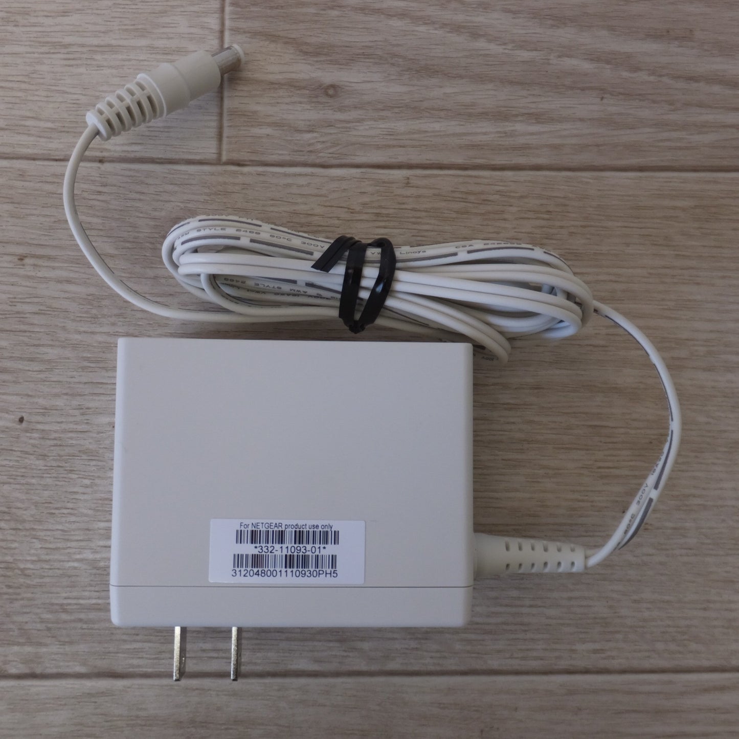 [送料無料] 美品 現状品★ネットギア NETGEAR Orbi AX6000 トライバンドメッシュ WiFi6 システム スターターキット 3台セット RBR850 RBS850 ×2★