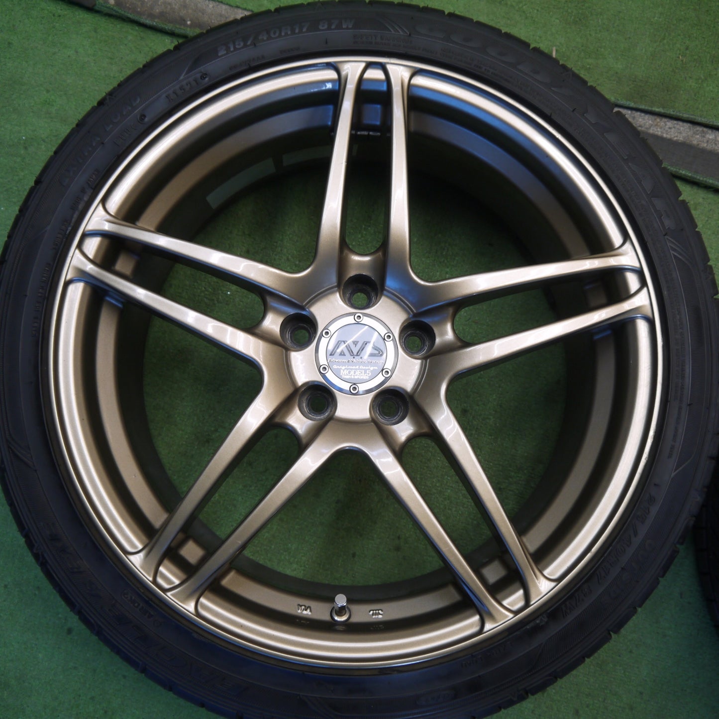 バリ溝！22年！ほぼ10分◎プリウス 等 215/40R17 グッドイヤー イーグル LS EXE AVS MODEL5 17インチ モデル5 PCD100/5H◎6080304Hノ
