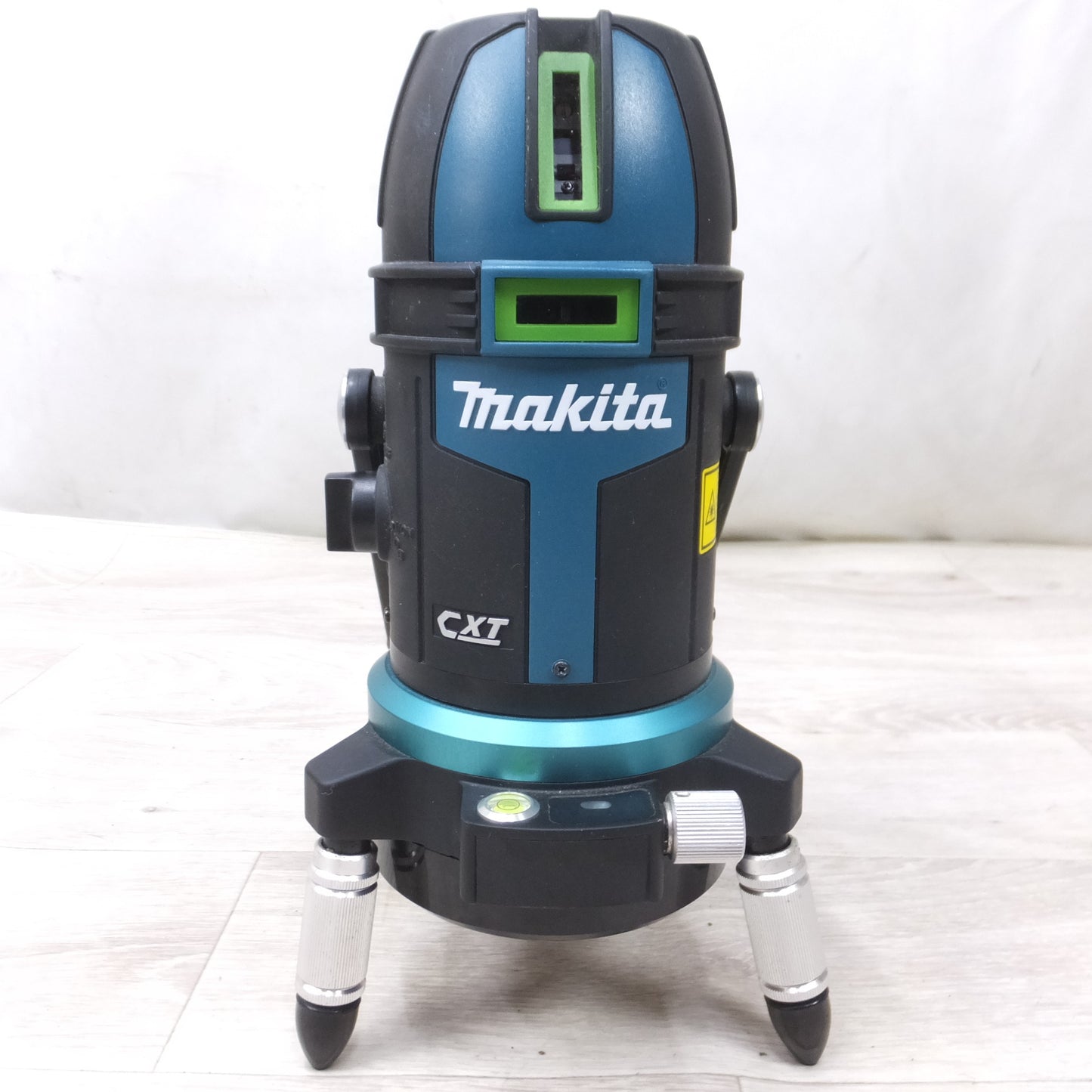 [送料無料] ◆マキタ 充電式 屋内 屋外 兼用 追尾 墨出し器 フルライン SK506GD 受光器 バッテリー 充電器 ケース 付き  墨出器 電動 工具◆