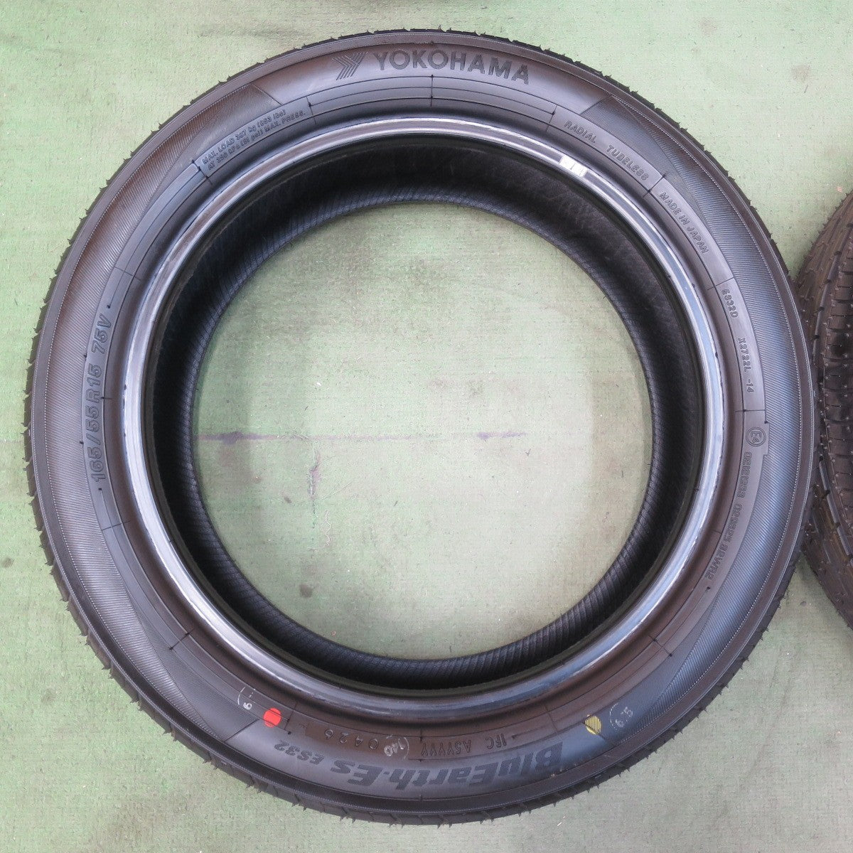 新車外し！26年★165/55R15 ヨコハマ BluEarth-ES ES32 ES32D タイヤ 15インチ ブルーアース ムーブ キャンバス ウェイク N-BOX 等 軽サイズ★6032404イノタ