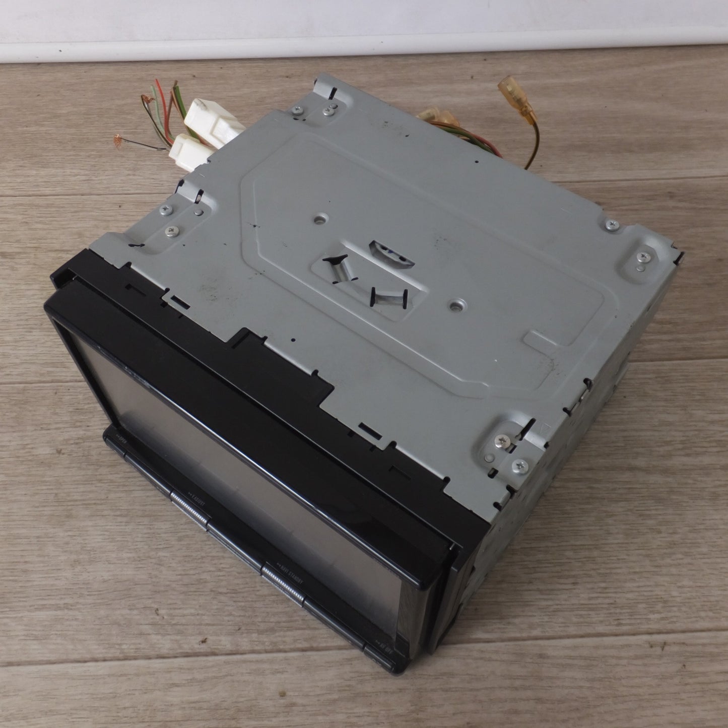 [送料無料] ★カロッツェリア carrozzeria AV一体型メモリーナビゲーション 楽ナビ AVIC-RZ503(20)★