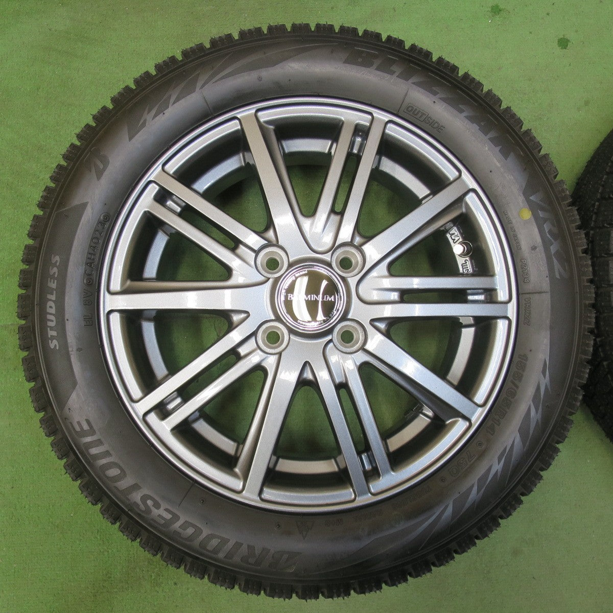 未使用！23年★スタッドレス 155/65R14 ブリヂストン ブリザック VRX2 BALMINUM BR10 バルミナ 14インチ PCD100/4H★5122301イス