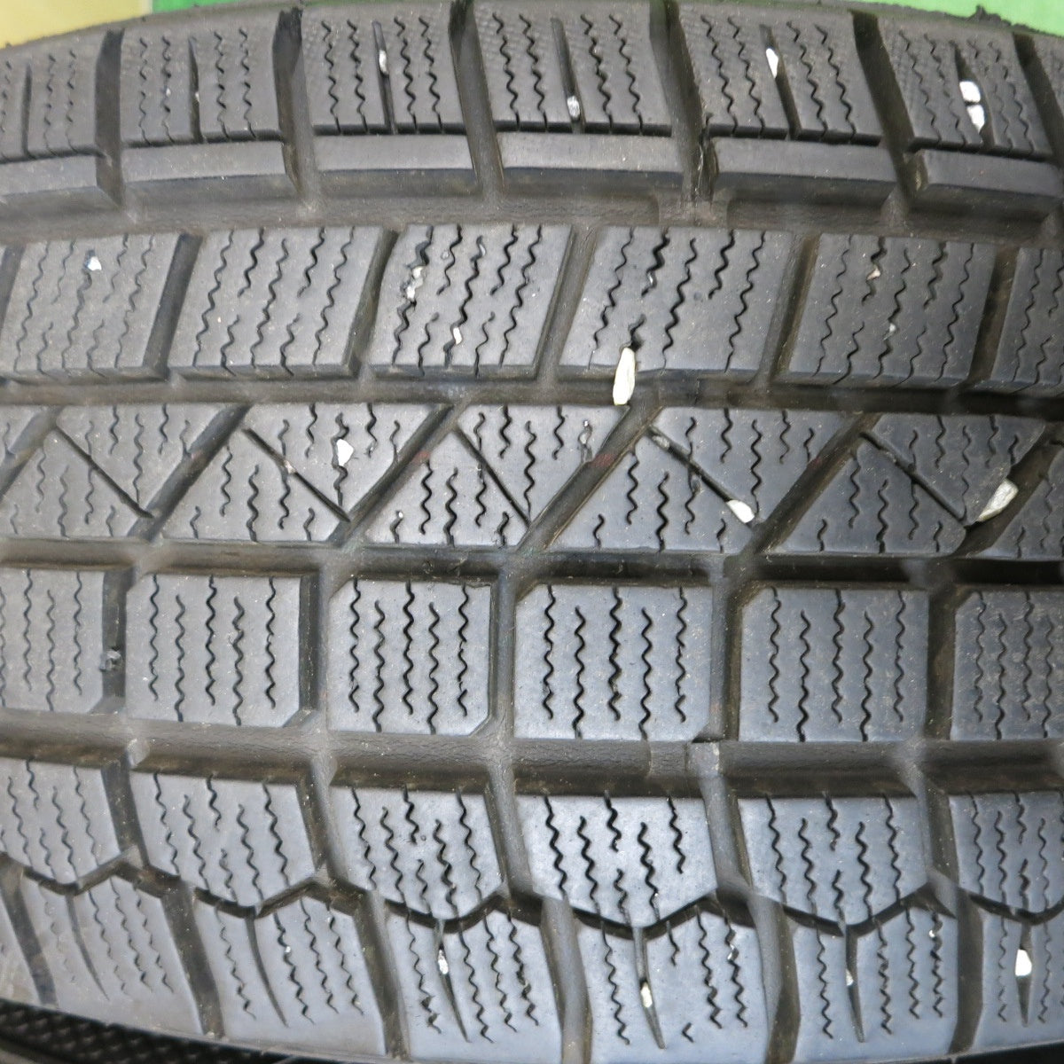バリ溝！23年！キレイ！9.5分★プリウス 等 195/65R15 スタッドレス ケンダ KR36 アイステック ネオ EuroSpeed MID ユーロスピード 15インチ PCD100/5H★5072706HAス