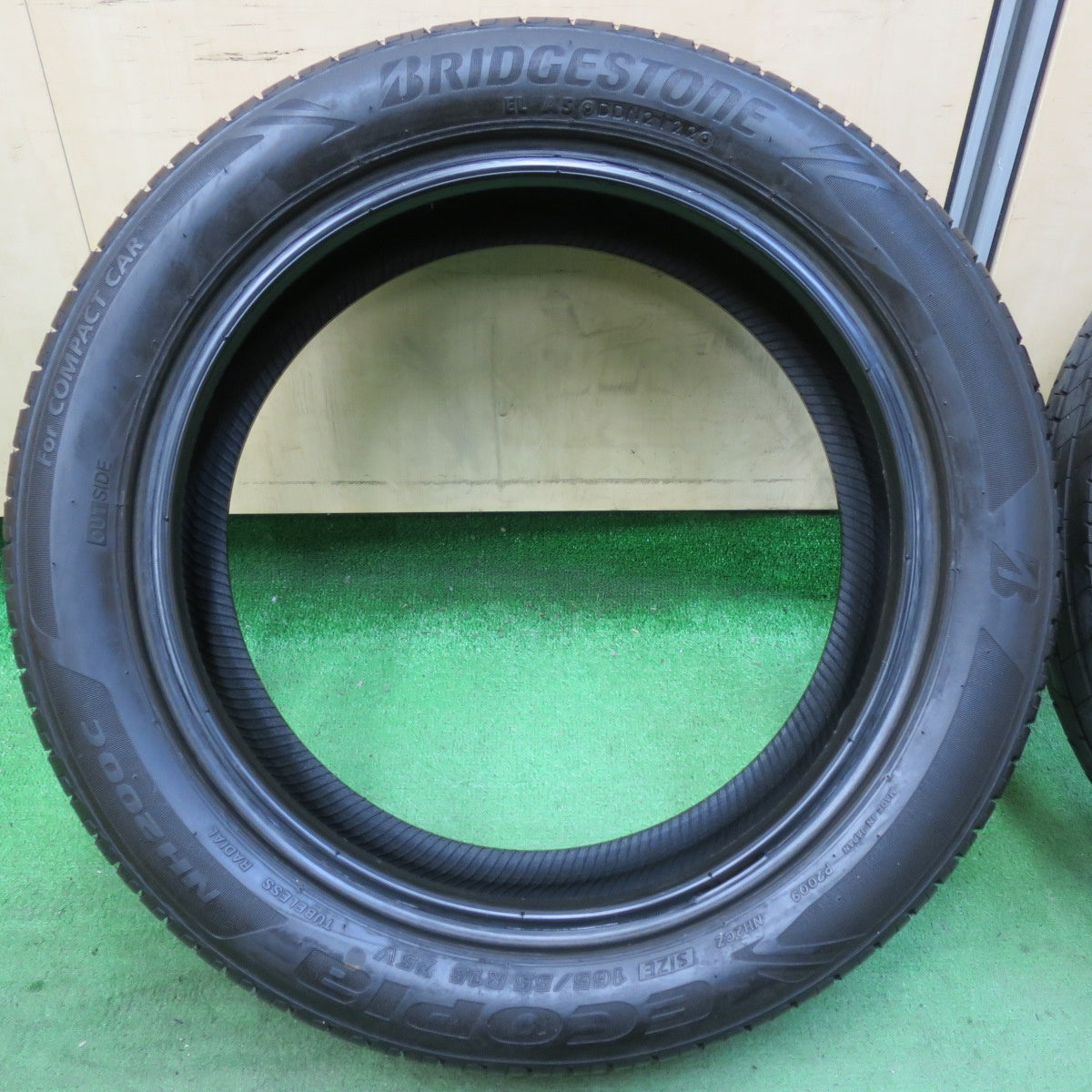[送料無料] バリ溝！22年！9分★165/55R15 ブリヂストン エコピア NH200C タイヤ 15インチ ムーブ タント ワゴンR N-BOX スペーシア等★5022108イノタ