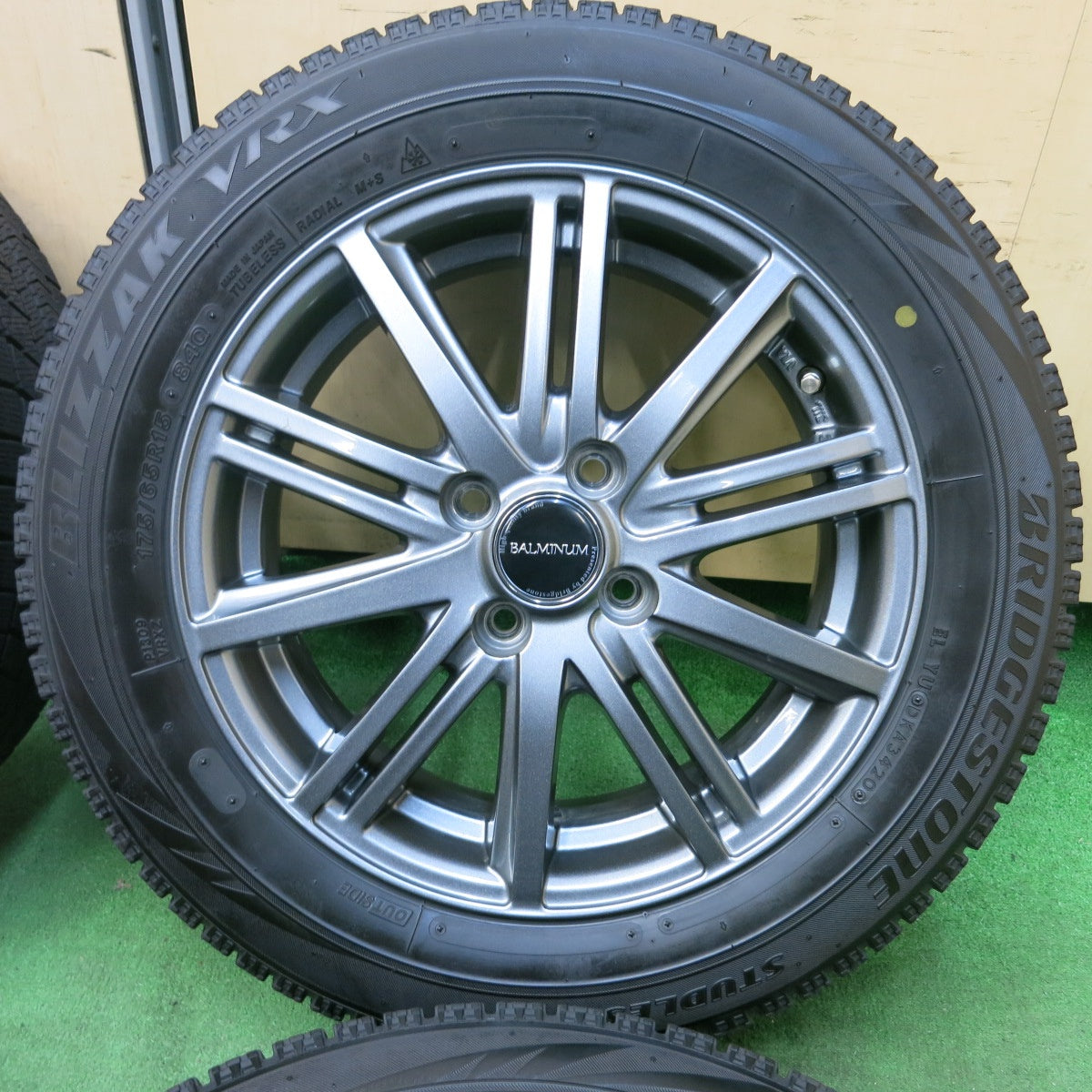 [送料無料] キレイ！20年★スタッドレス 175/65R15 ブリヂストン ブリザック VRX BALMINUM バルミナ 15インチ PCD100/4H★4111911SYス