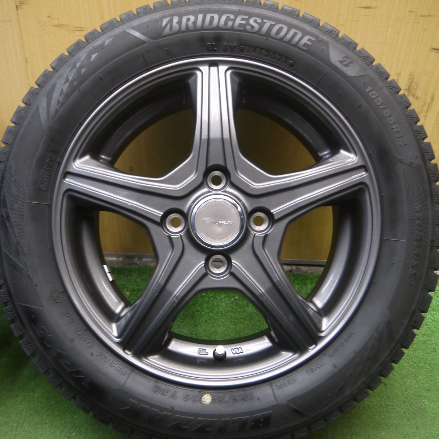 *送料無料* 4本価格！21年★スタッドレス 155/65R14 ブリヂストン ブリザック VRX3 TOPRUN トップラン 14インチ PCD100/4H★4060511Hス