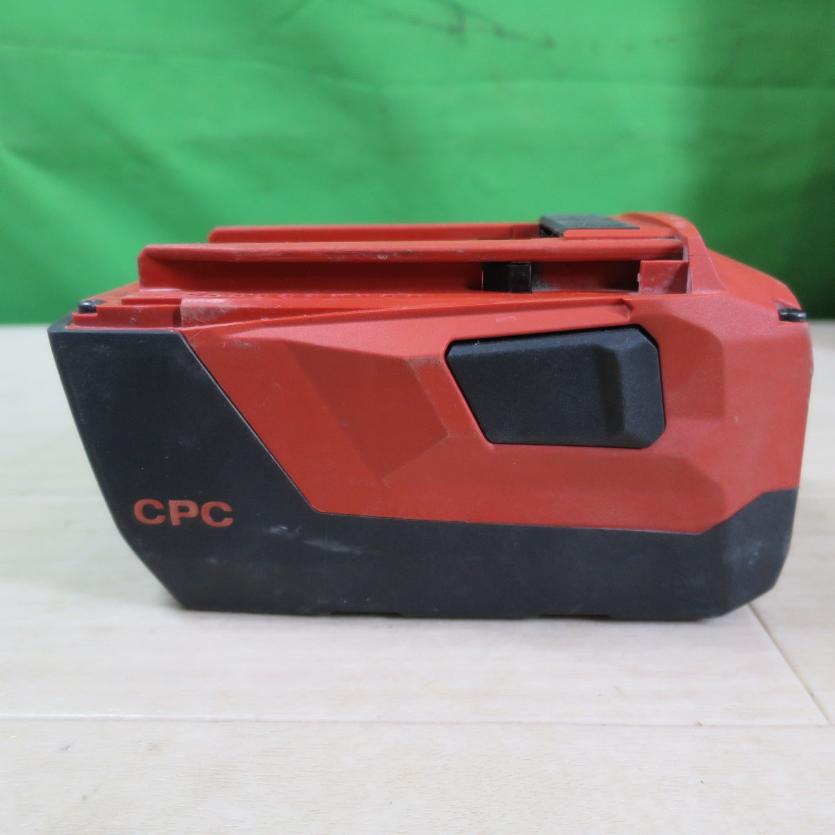 [送料無料] ☆HILTI ヒルティ 充電式 アングル グラインダー AG 125-A22 電動 工具 ディスク グラインダ コードレス 研摩 研磨 機☆