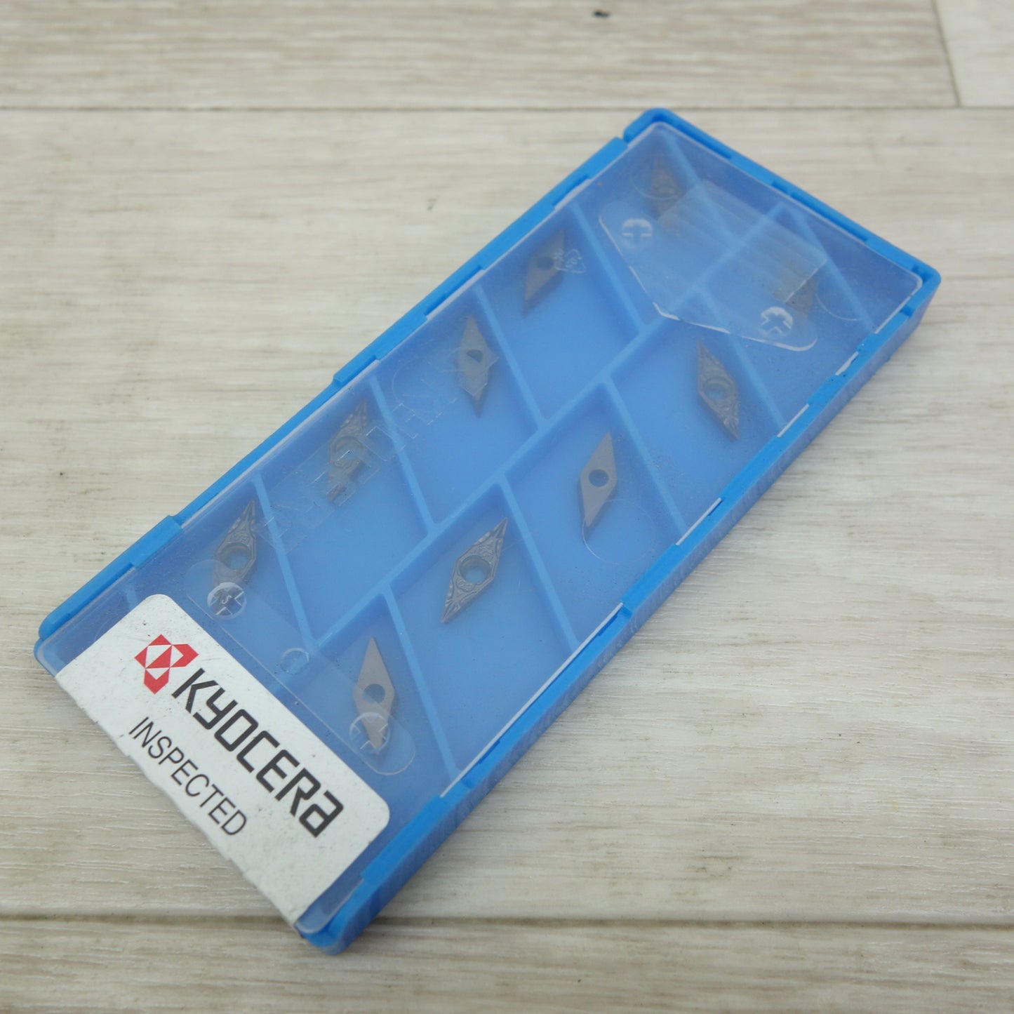 [送料無料] 未使用！5点☆KYOCERA 京セラ チップ VCMT080202VF VCMT151505VF TJM07660 PV7025☆
