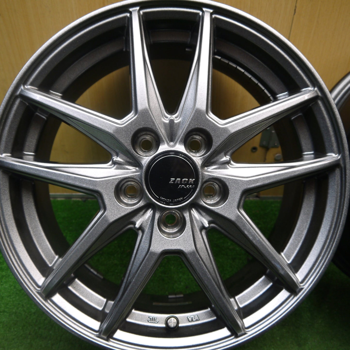 キレイ★プリウス 等 ZACK JP-550 MONZA JAPAN 15インチ ホイール 15×6J ザック モンツァ PCD100/5H★5070806Hホ