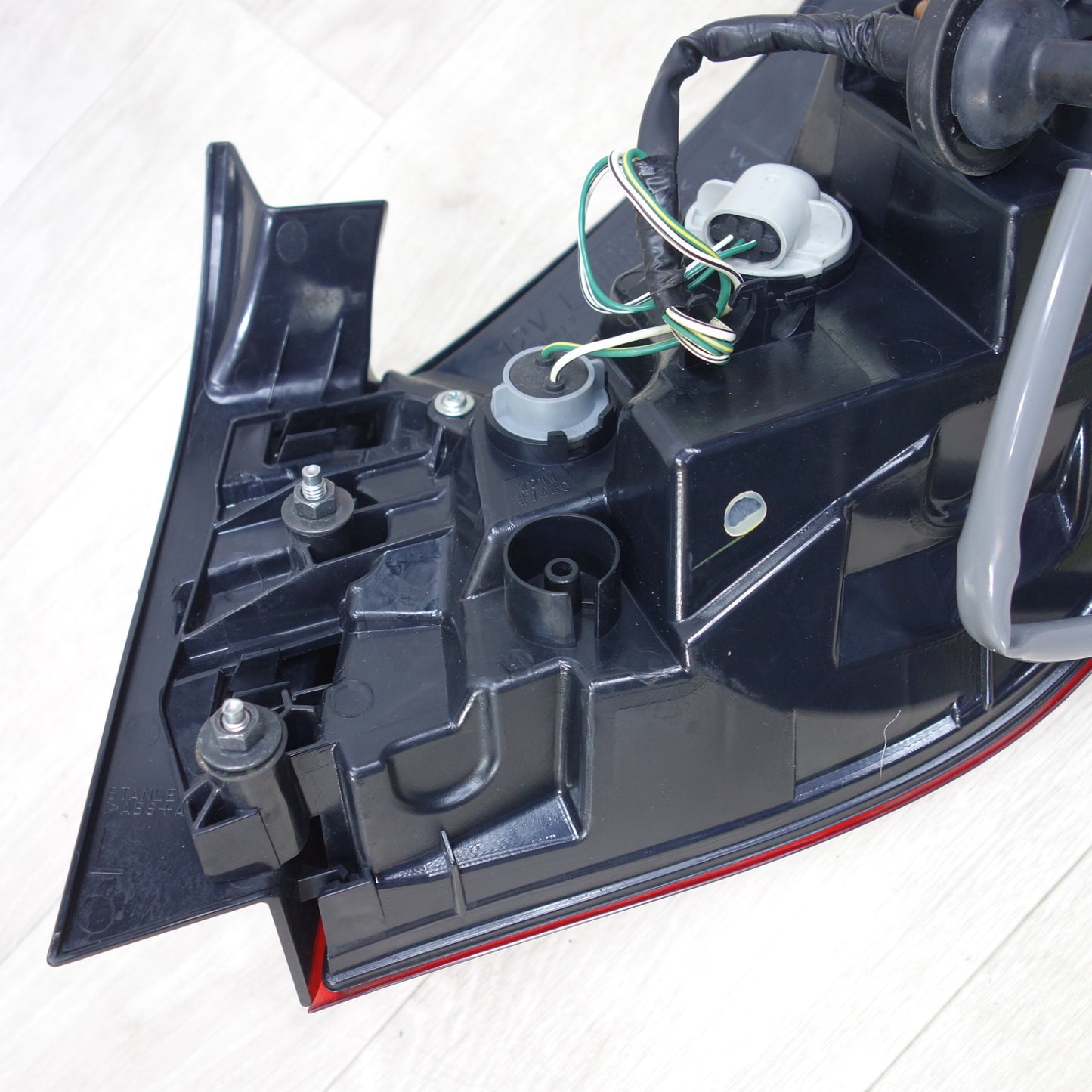 [送料無料] キレイ◆日産 フーガ Y51 純正 テール ランプ ライト 左側 STANLEY W2328◆