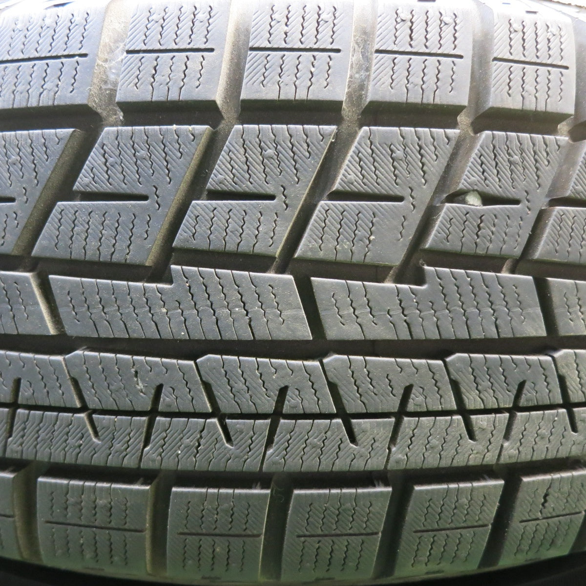 バリ溝！21年！キレイ！9.5分以上★プリウス 等 195/65R15 スタッドレス ヨコハマ アイスガード iG60 STRANGER ストレンジャー 15インチ PCD100/5H★5060712HAス