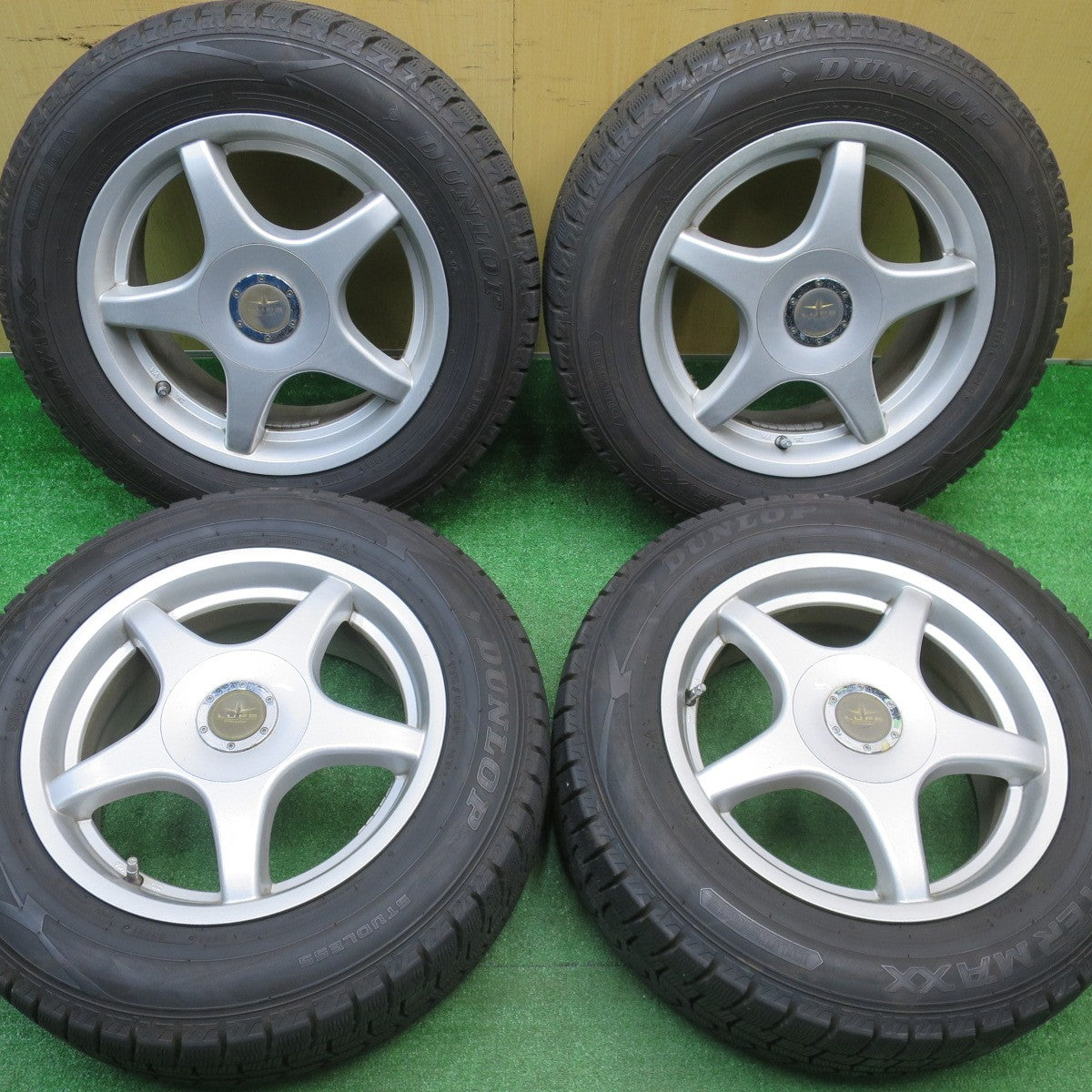 バリ溝！21年！9分★スタッドレス 195/65R15 ダンロップ ウインターマックス WM02 LUPS 社外 アルミ 15インチ PCD114.3/4H 5H マルチ★5110401NJス