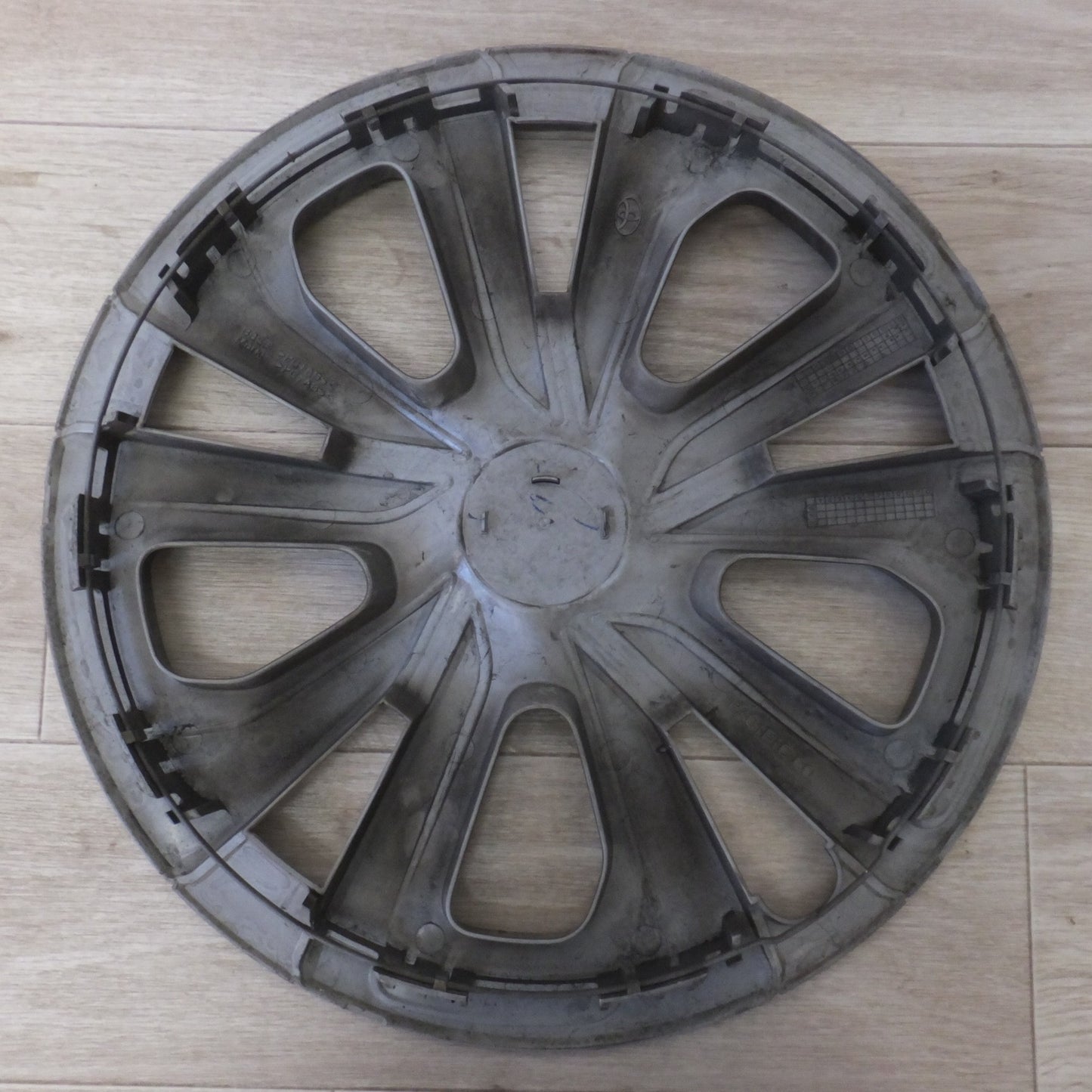 [送料無料] ★トヨタ TOYOTA 純正 プリウス 50系 後期 PHV ホイールカバー 15インチ 1枚★