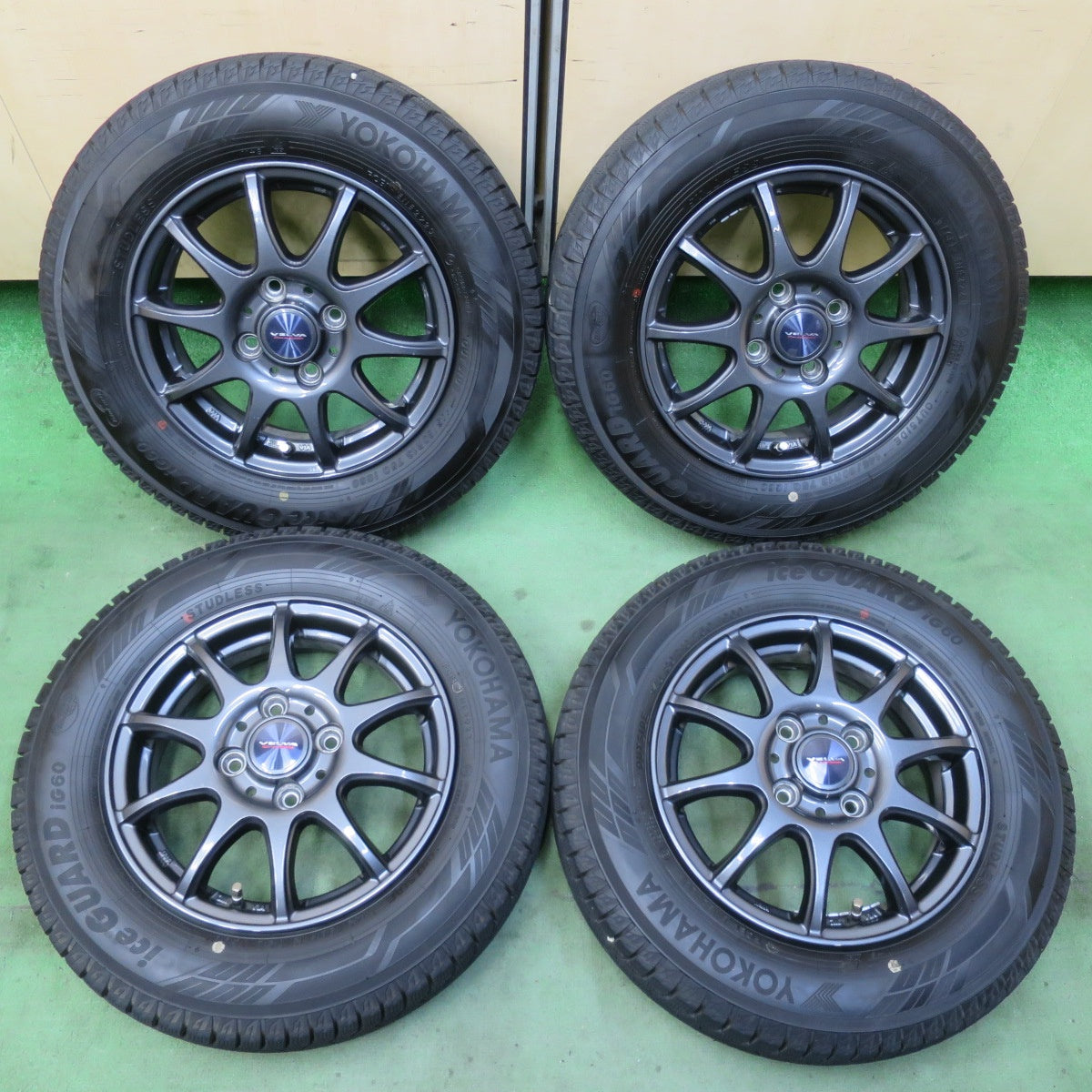 バリ溝！23年！9分★スタッドレス 145/80R13 ヨコハマ アイスガード iG60 VELVA CHARGE ヴェルヴァ 13インチ PCD100/4H★6011706イス