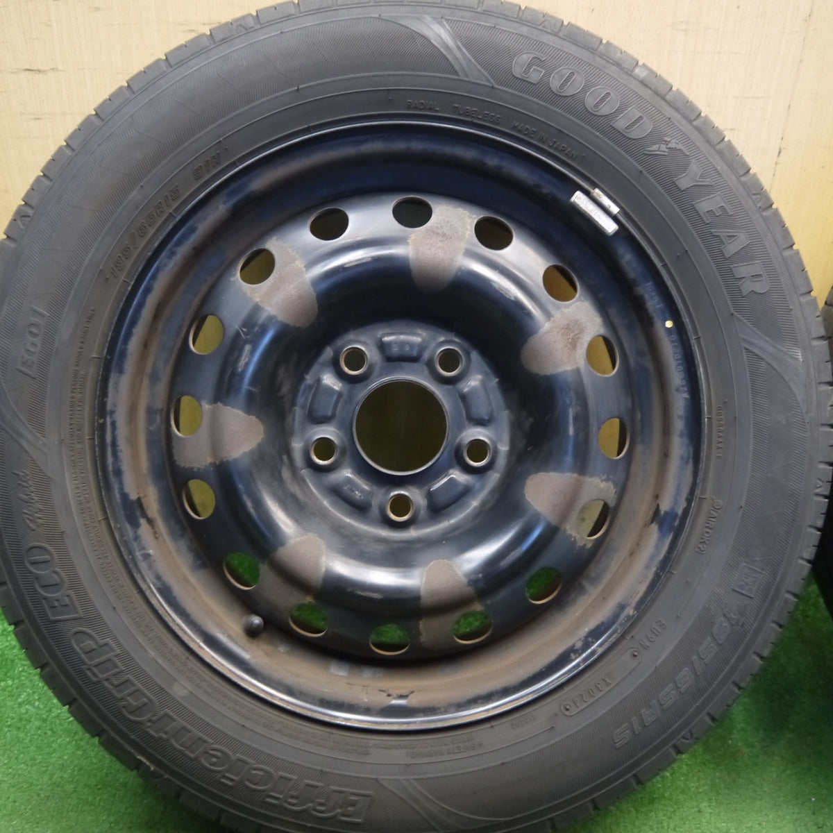 バリ溝！24年！8.5分◎195/65R15 グッドイヤー EfficientGrip ECO Hybrid スチール ホイール 15インチ PCD114.3/5H◎6090706Hノ