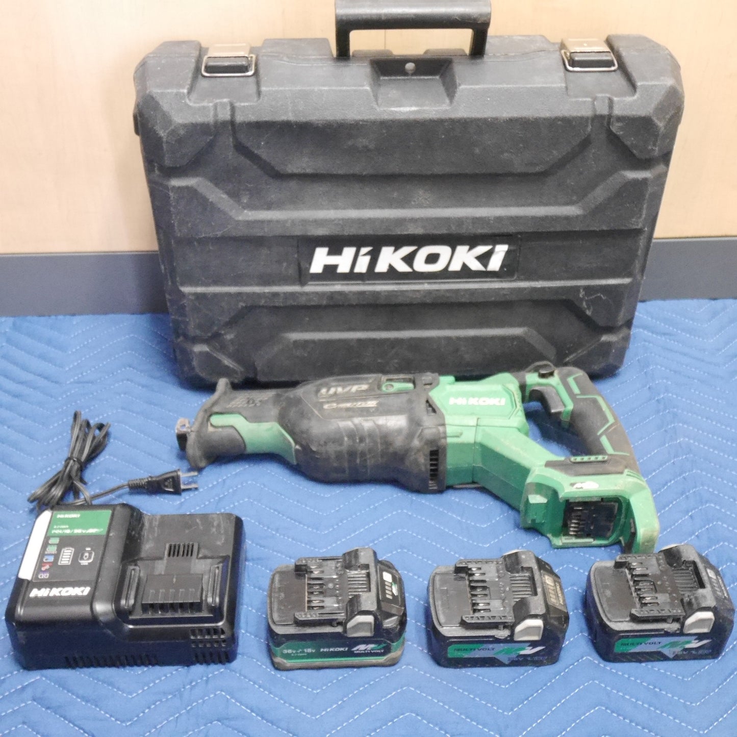 [送料無料] バッテリー3個☆HiKOKI ハイコーキ 130mm コードレス セーバーソー CR36DA 電動 工具 切断機 セーバソー レシプロソー 36V 充電式☆