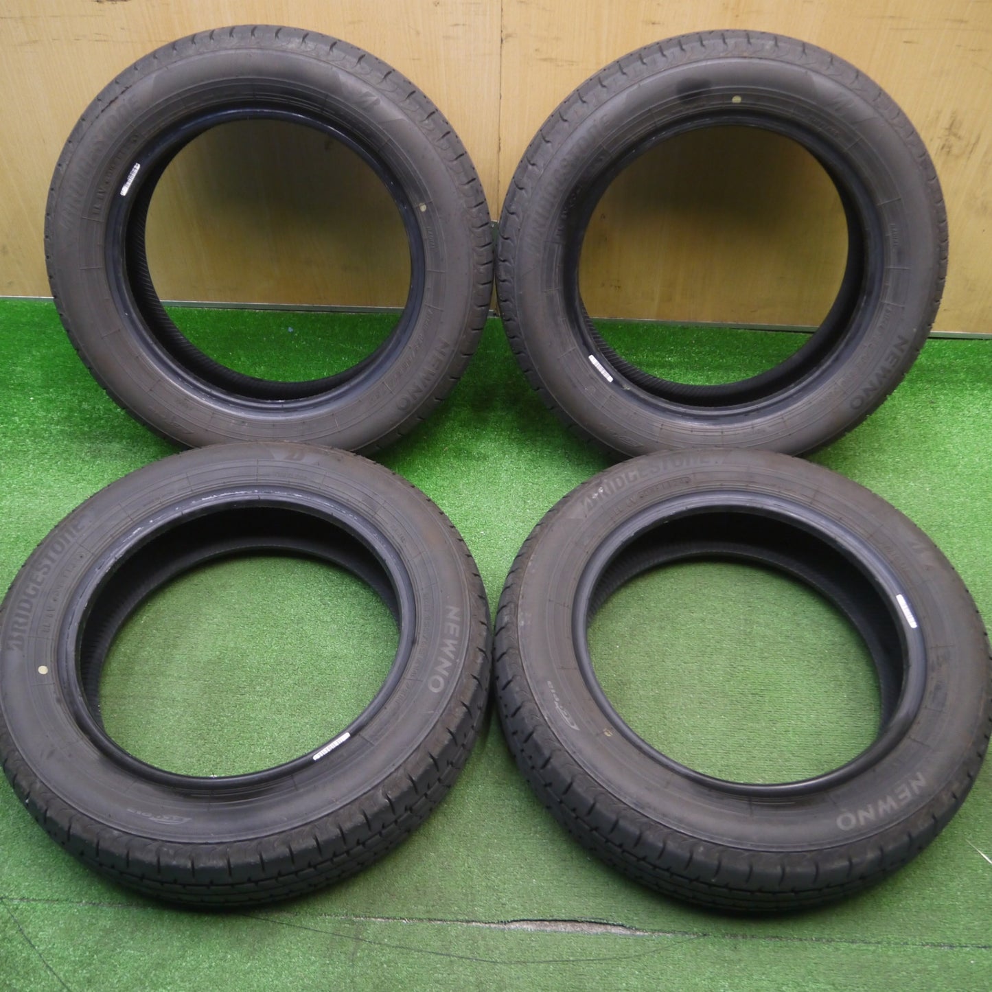 [送料無料] バリ溝！24年！ほぼ10分★155/65R14 ブリヂストン NEWNO タイヤ 14インチ ニューノ N-BOX ワゴンR タント ムーヴ ウェイク スペーシア 等★5011702Hノタ