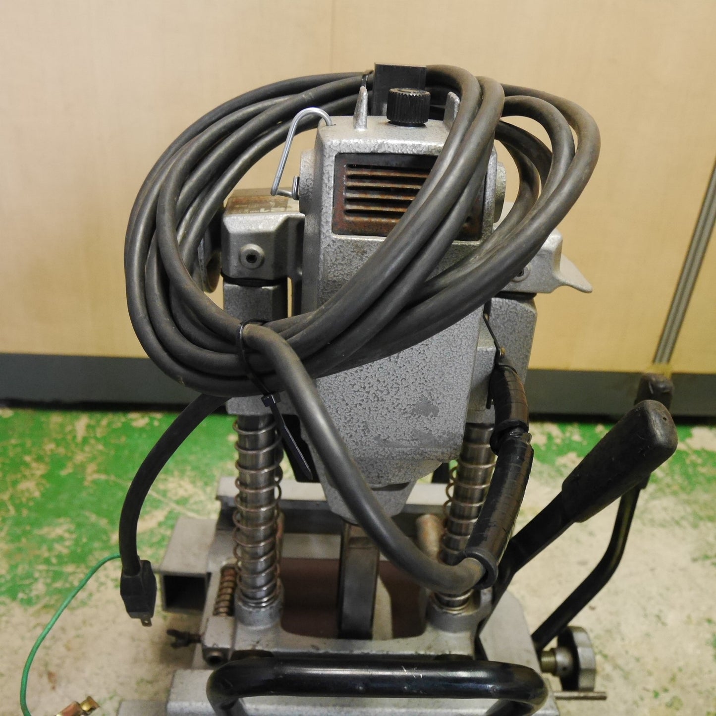 [送料無料] ☆マキタ 手動 カクノミ 7302 電動 工具 角のみ 角ノミ 穴あけ makita☆