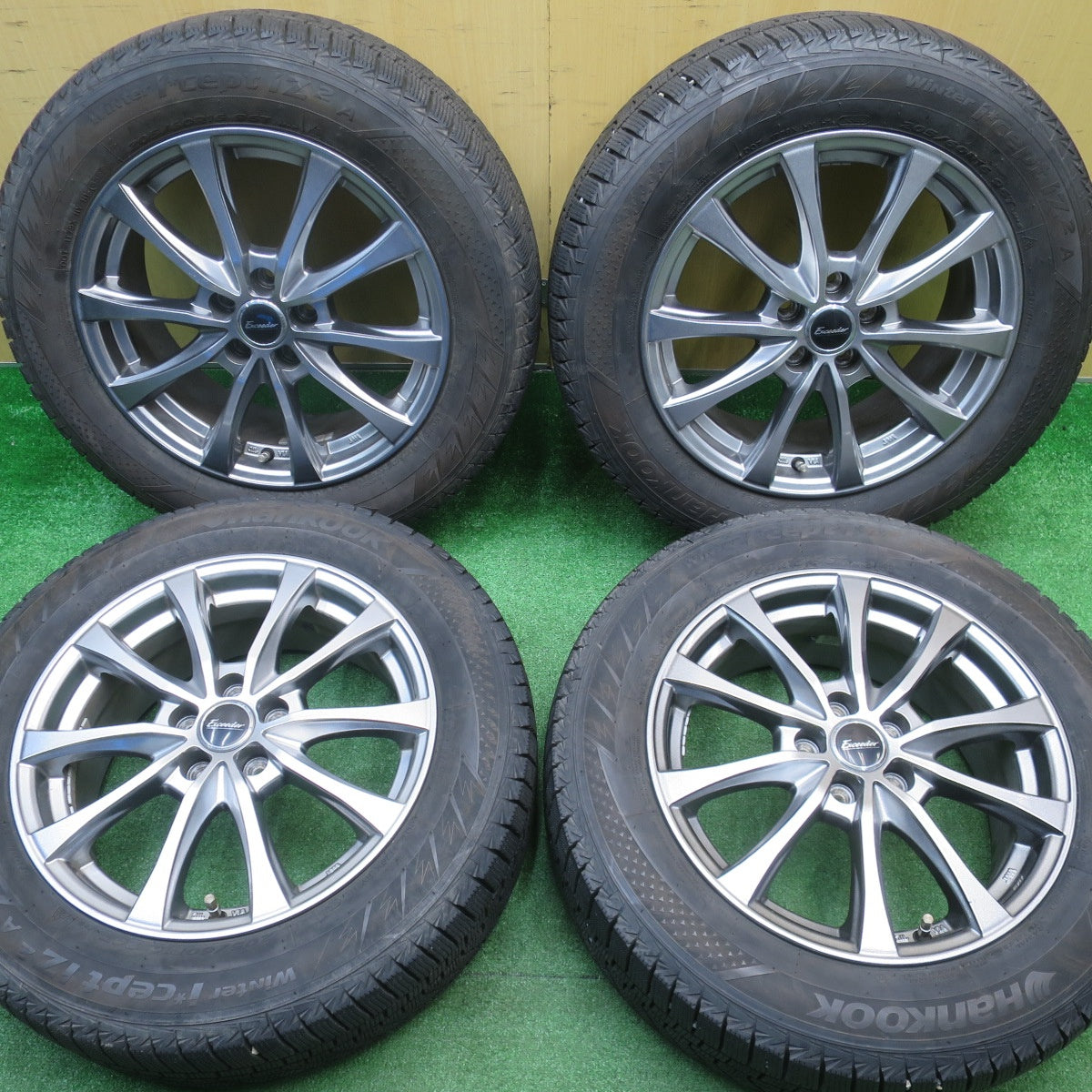 バリ溝！22年！キレイ！9.5分★エクシーガ 等 205/60R16 スタッドレス ハンコック ウインター アイセプト IZ2A Exceeder エクシーダー 16インチ PCD100/5H★5111307NJス