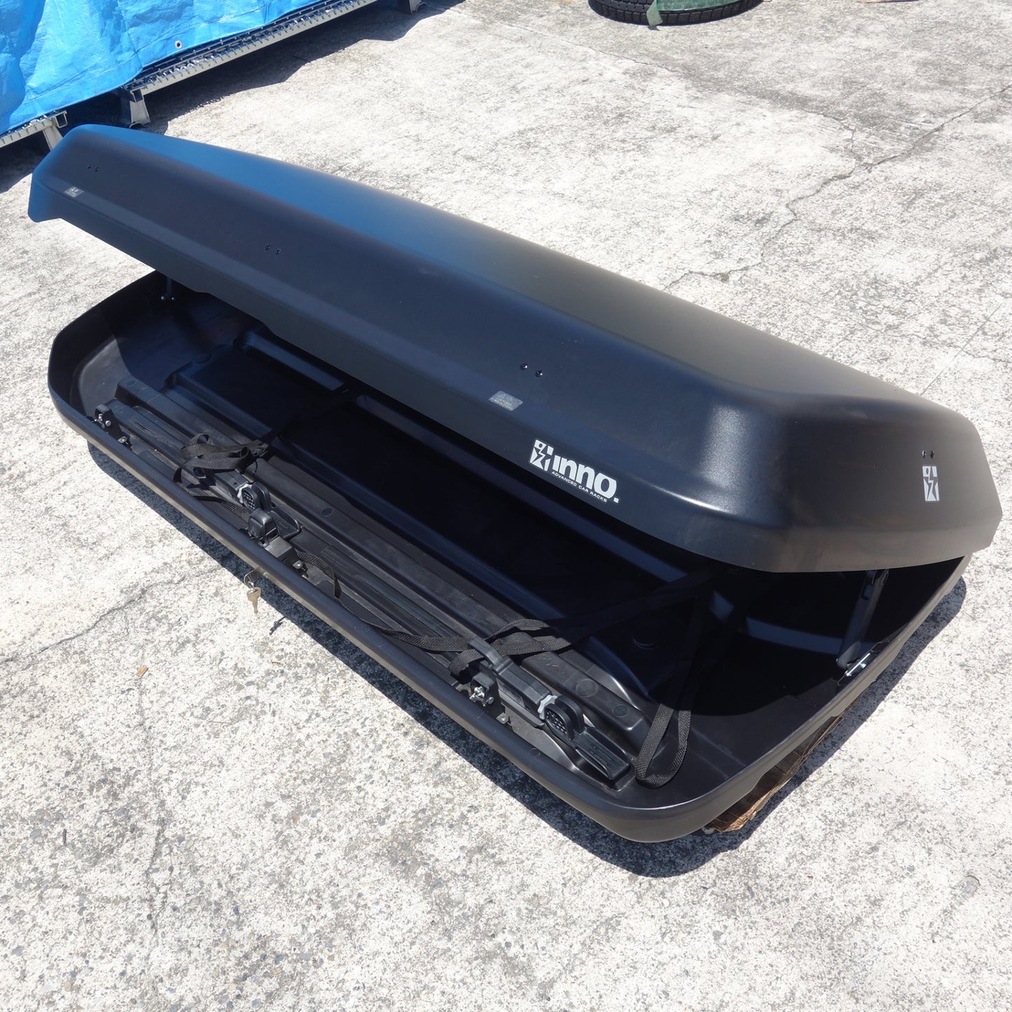 【岐阜発 直接引取限定】☆カーメイト inno 薄型 ルーフ ボックス BRM320 鍵付き ブラック 最大積載量 50kg ジェットバッグ☆