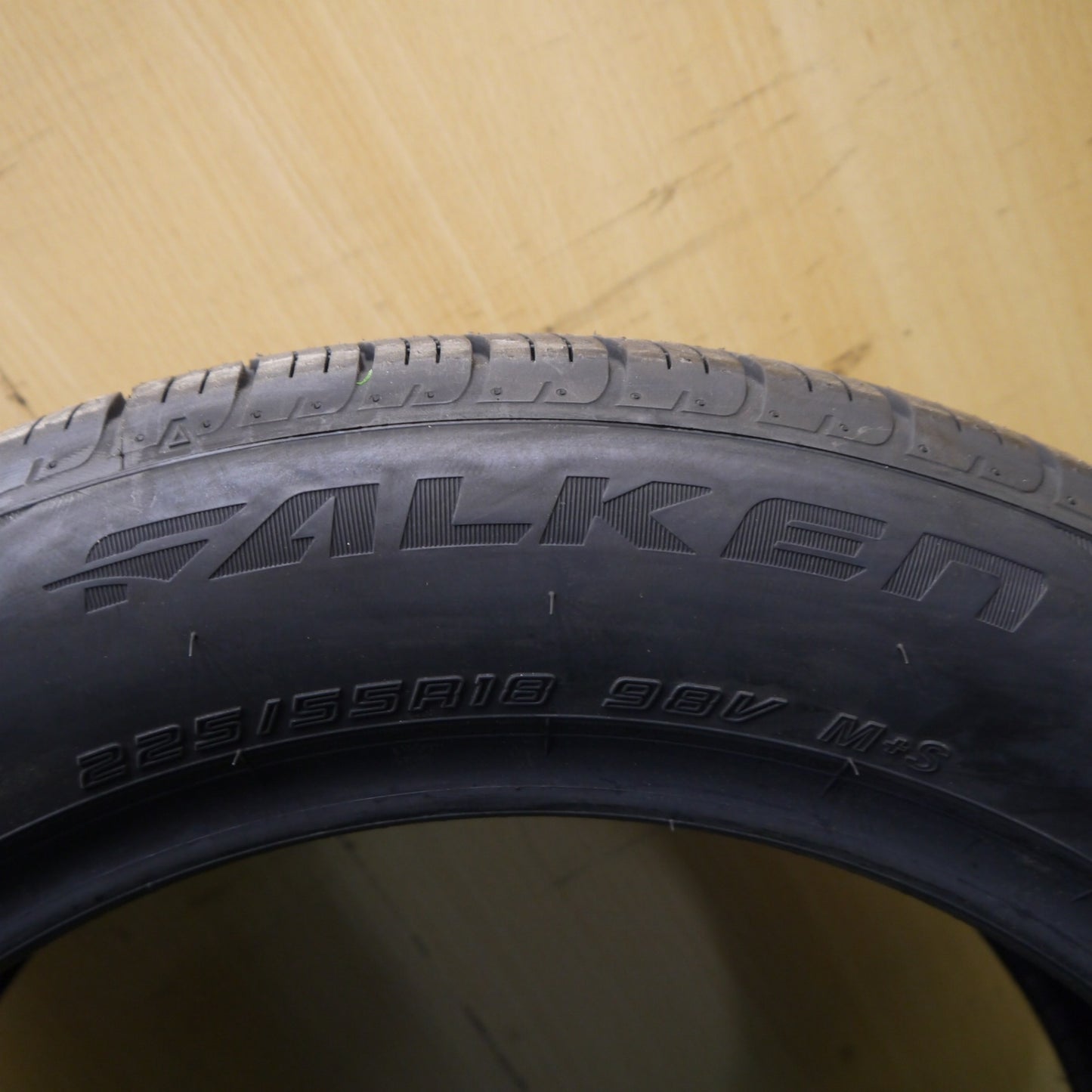 未使用！25年！1本★225/55R18 ファルケン ZIEX ZE001A A/S タイヤ 18インチ デリカ D:5 フォレスター クロストレック レイバック 等★6040305Hノタ