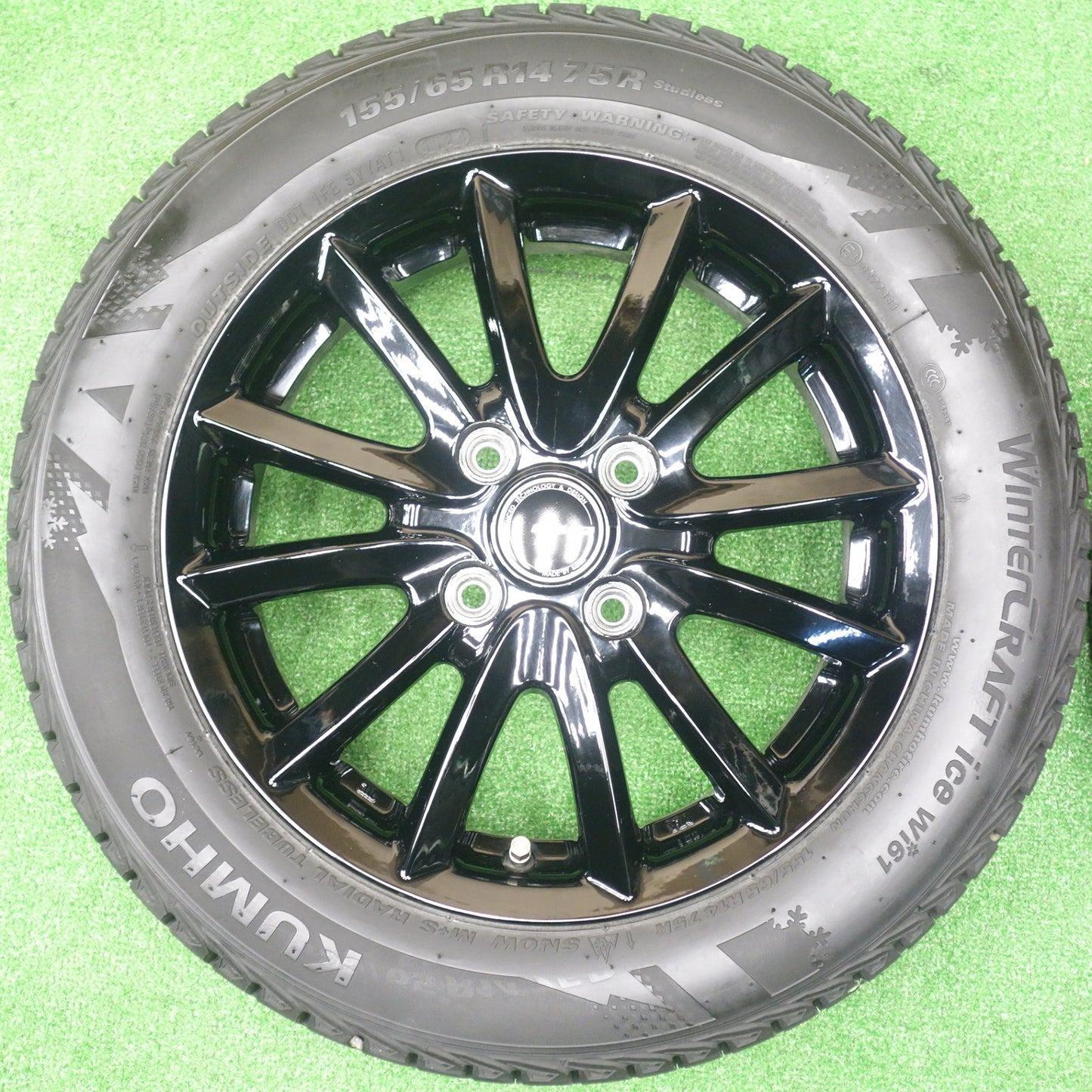 バリ溝！24年！キレイ！ほぼ10分★スタッドレス 155/65R14 クムホ WINTERCRAFT ice Wi61 QRASIZ VS6 クレイシズ 14インチ PCD100/4H★5122802KTス