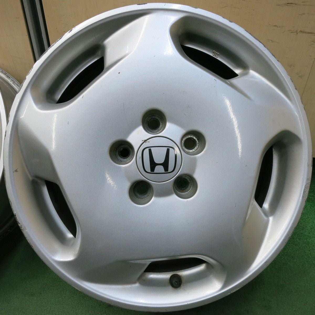 ホンダオデッセイ純正 17インチホイール ホンダ HONDA 純正 アルミホイール 17インチ インセット55 7J