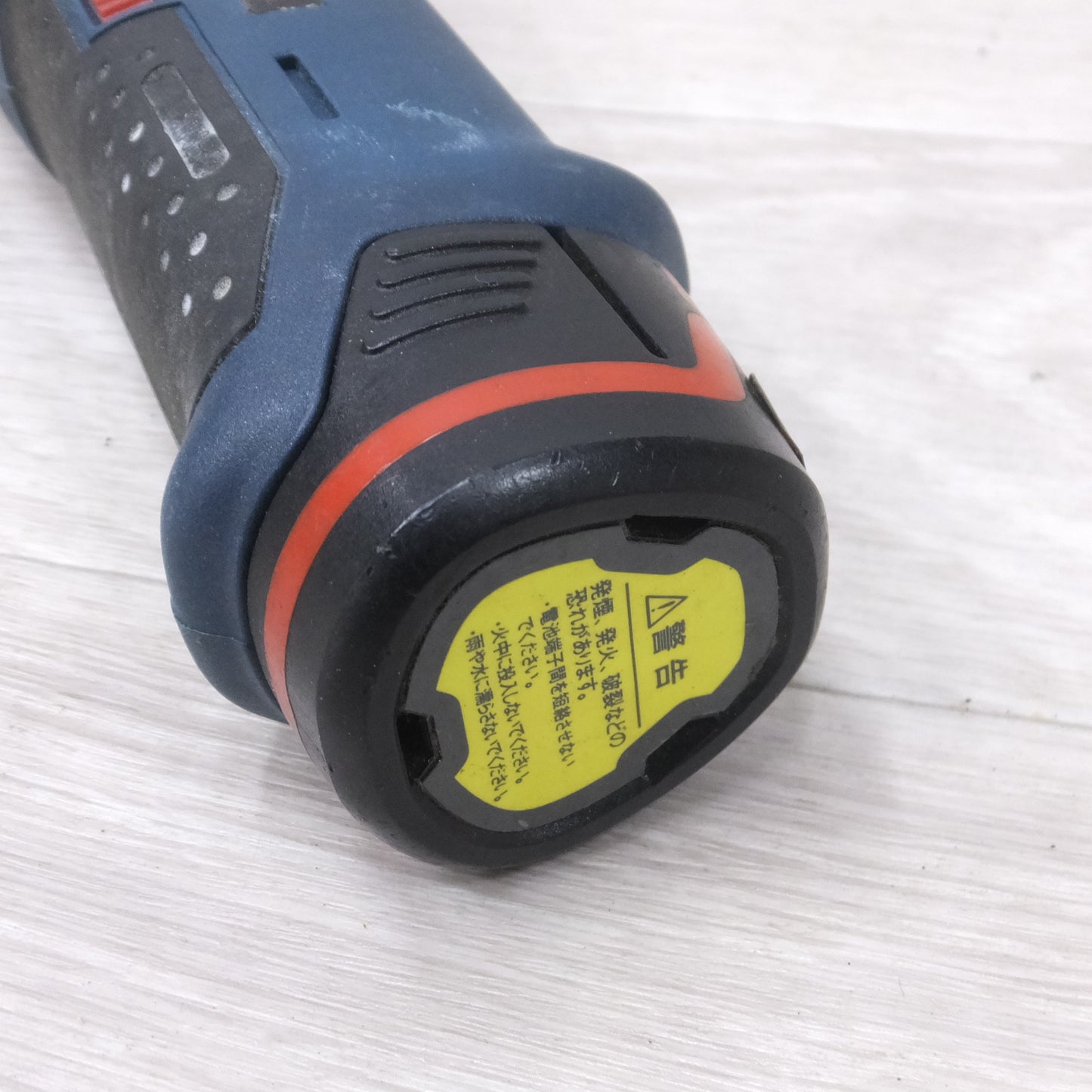 [送料無料] ◆ボッシュ BOSCH バッテリー カットソー GMF10.8V-LI 10.8V 1.3Ah マルチ ツール バッテリー 充電器 ケース付き 切断機 切断 剥離 サンディング 電動 工具◆