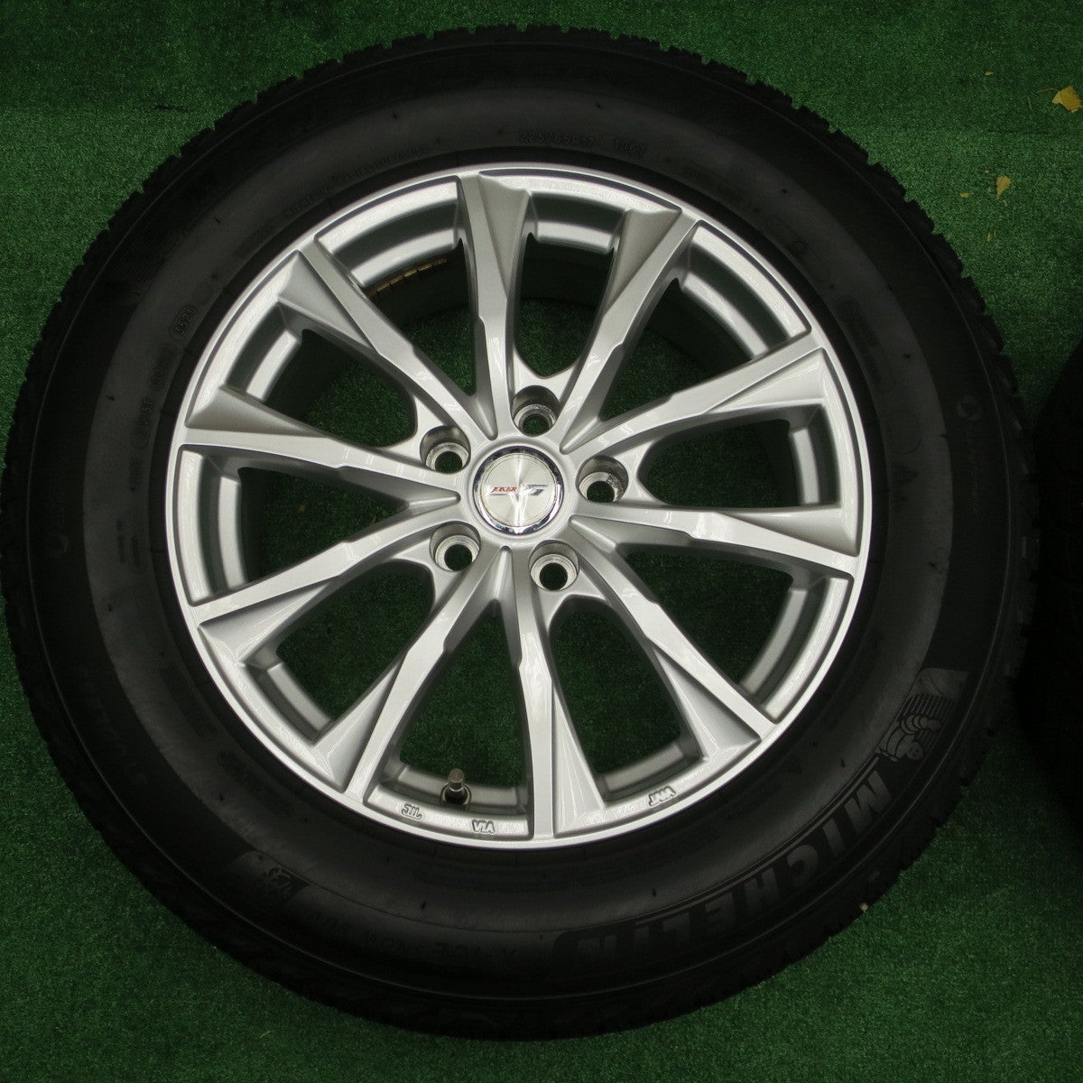 キレイ！21年★スタッドレス 225/65R17 ミシュラン X-ICE SNOW SUV JOKER ジョーカー 17インチ PCD114.3/5H★5120302NKス