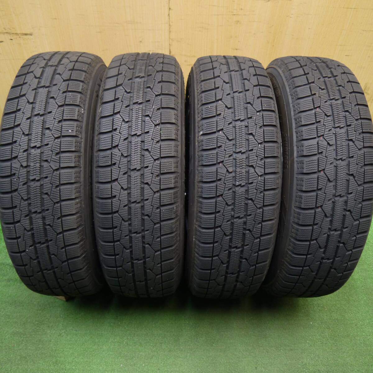 バリ溝！22年！キレイ！8.5分★スタッドレス 175/65R15 トーヨー オブザーブ ガリット GIZ DILETTO ディレット 15インチ PCD100/4H★5040701Hス