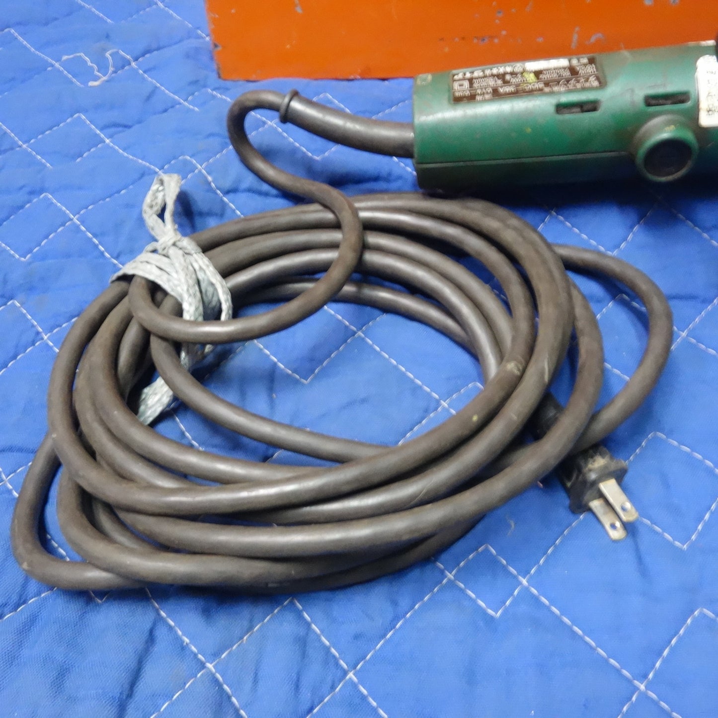 [送料無料] 付属品付き☆ダイア 鉄筋 直角 切断機 ダイアソー 100V SDC-38A 適用 D19-D38 ケース付き 電動 工具☆