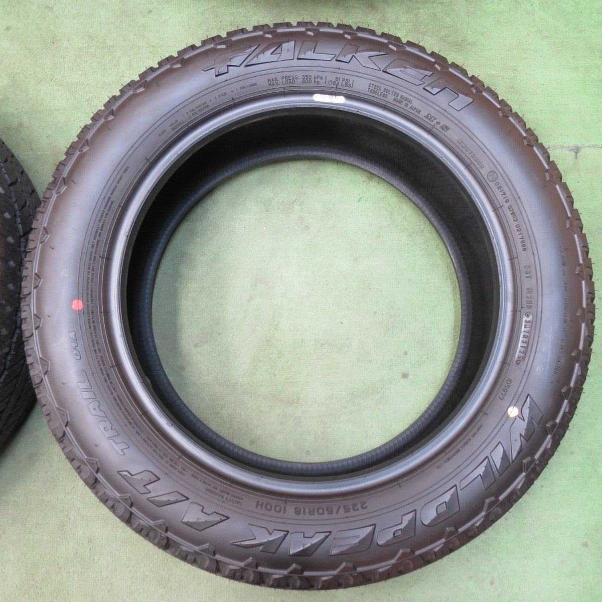 新車外し！25年★225/60R18 ファルケン WILDPEAK A/T TRAIL 01A タイヤ 18インチ ハリアー RAV4 CX-5 等★5122208イノタ