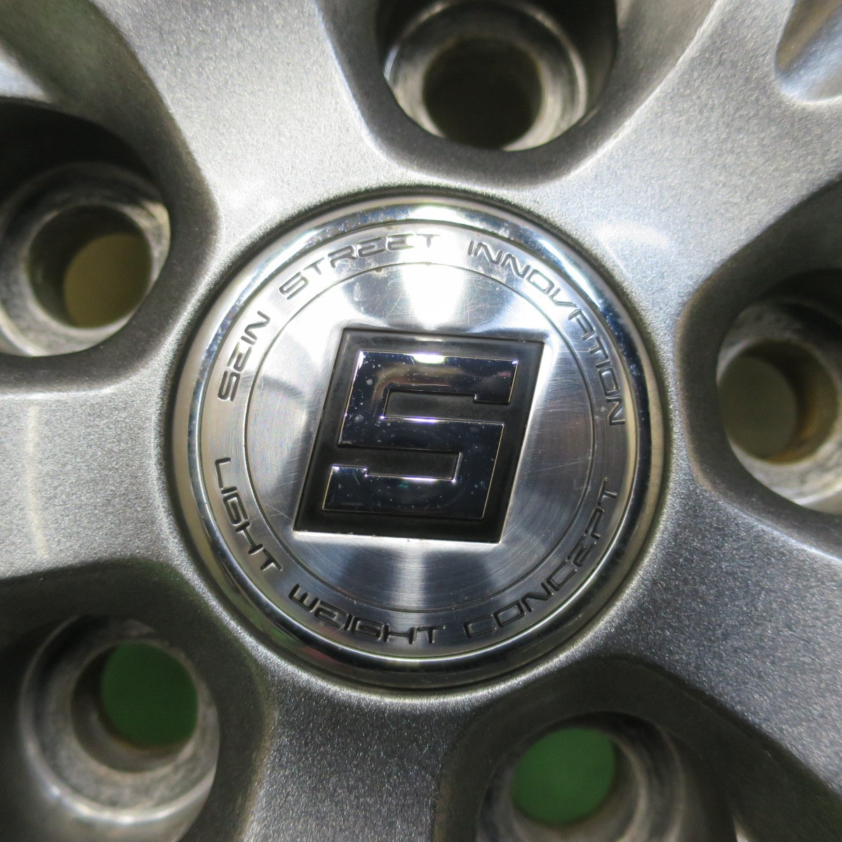 バリ溝！23年！キレイ！ほぼ10分★スタッドレス 195/65R15 ダンロップ ウインターマックス 03 SEIN ザイン 15インチ PCD114.3/5H★5050210イス