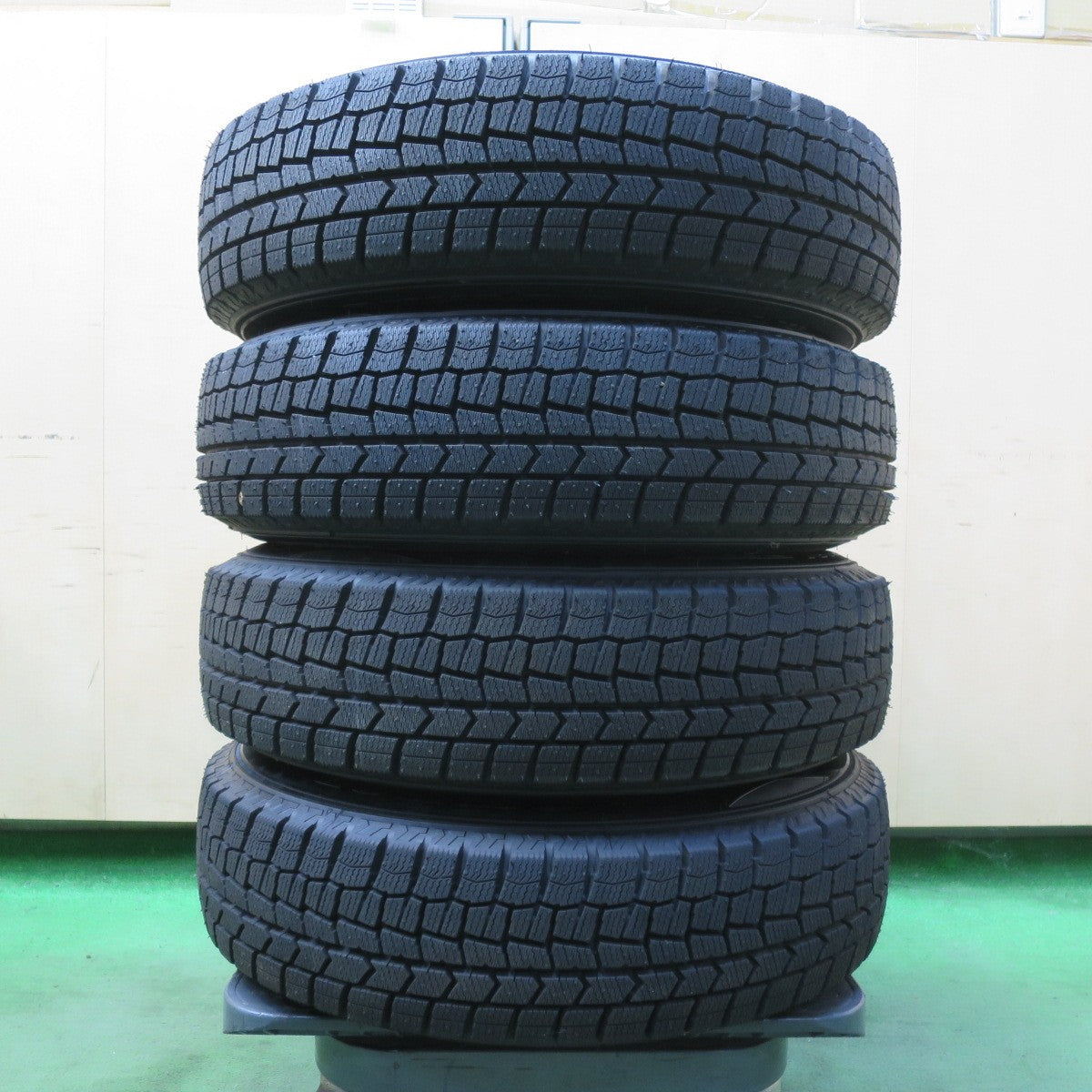 ほぼ未使用！23年！キレイ★スタッドレス 155/80R13 ダンロップ ウインターマックス WM02 スチール ホイール 13インチ PCD100/4H★5100707イス